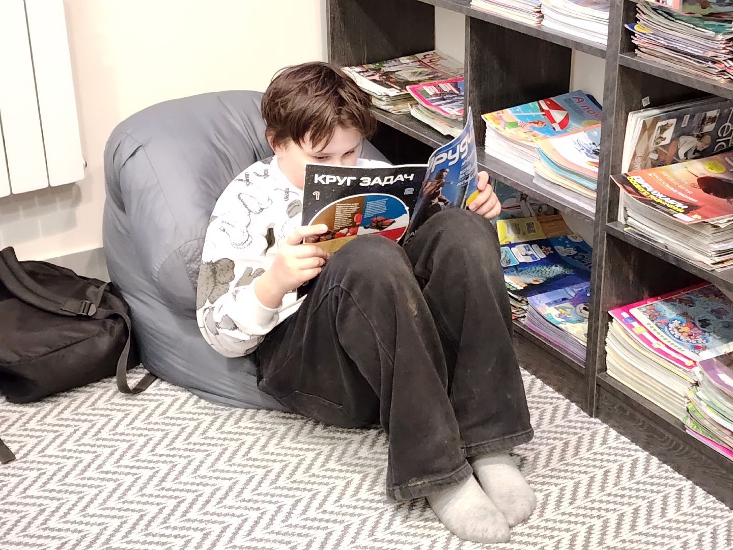 Чехов, улица Лопасненская 10, центральная библиотека, детский зал, красный уголок, мероприятия, мастер-классы, лекции, семинары, творческие вечера, викторины, игры, просмотры фильмов, модельная библиотека,