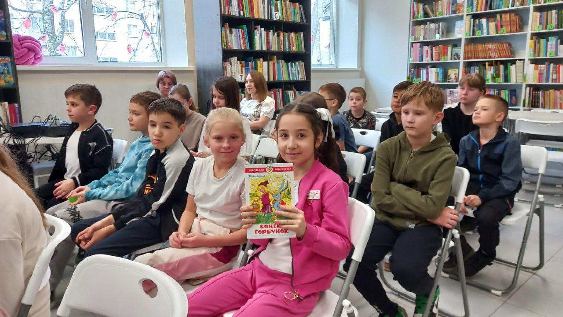 Чехов, улица Лопасненская 10, центральная библиотека, детский зал, красный уголок, мероприятия, мастер-классы, лекции, семинары, творческие вечера, викторины, игры, просмотры фильмов, модельная библиотека,