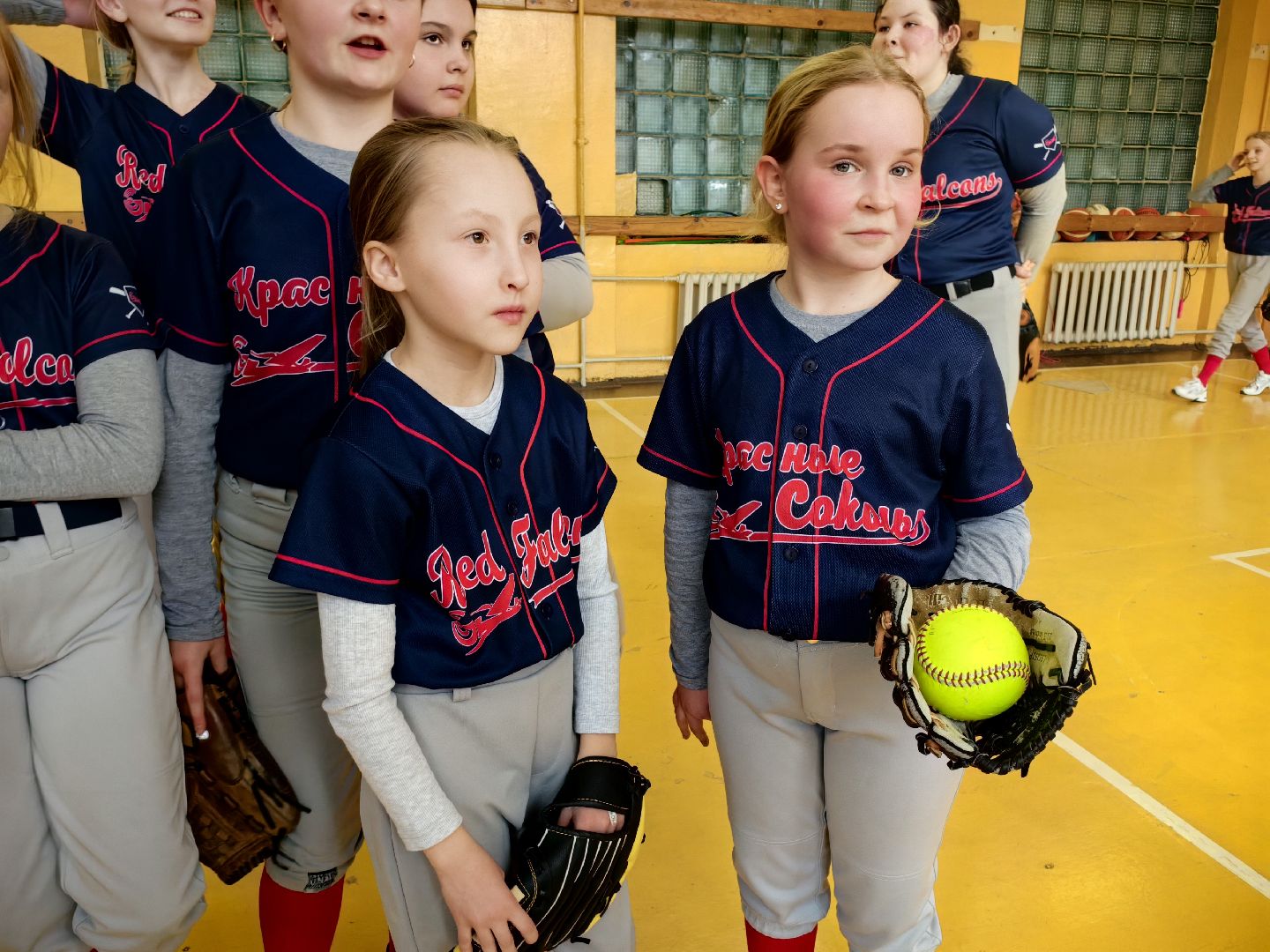 софтбол, бейсбол, мяч, победа, спортшкола,