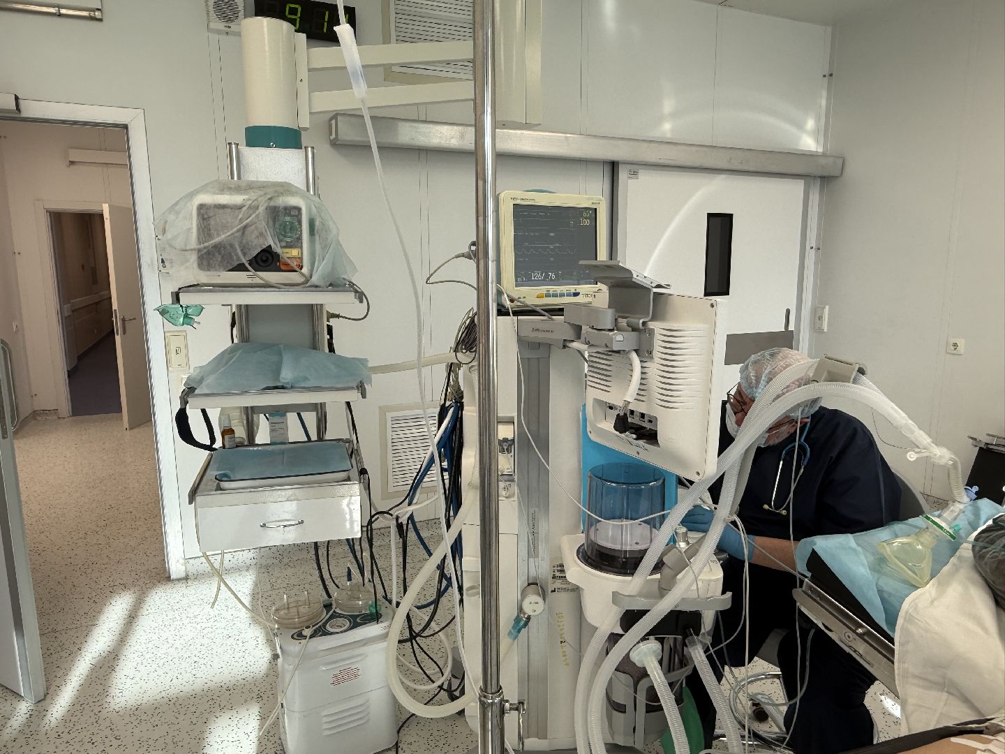 высокотехнологичные операции, доступная медицина,