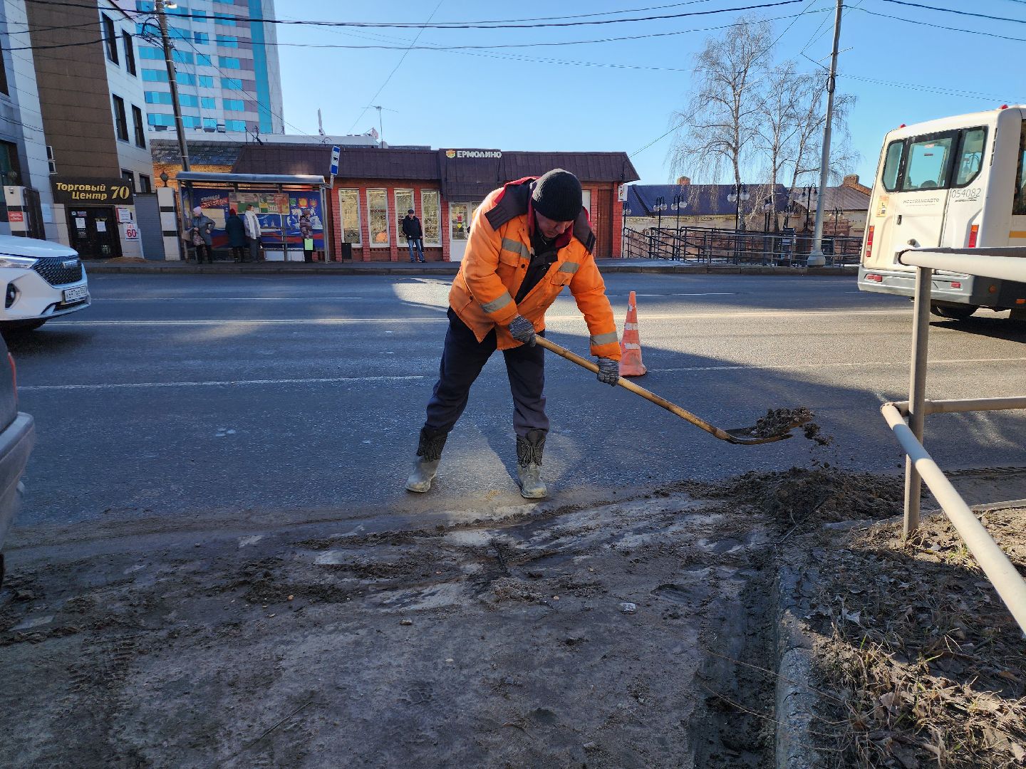 серпухов, подмосковье, уборка улиц,