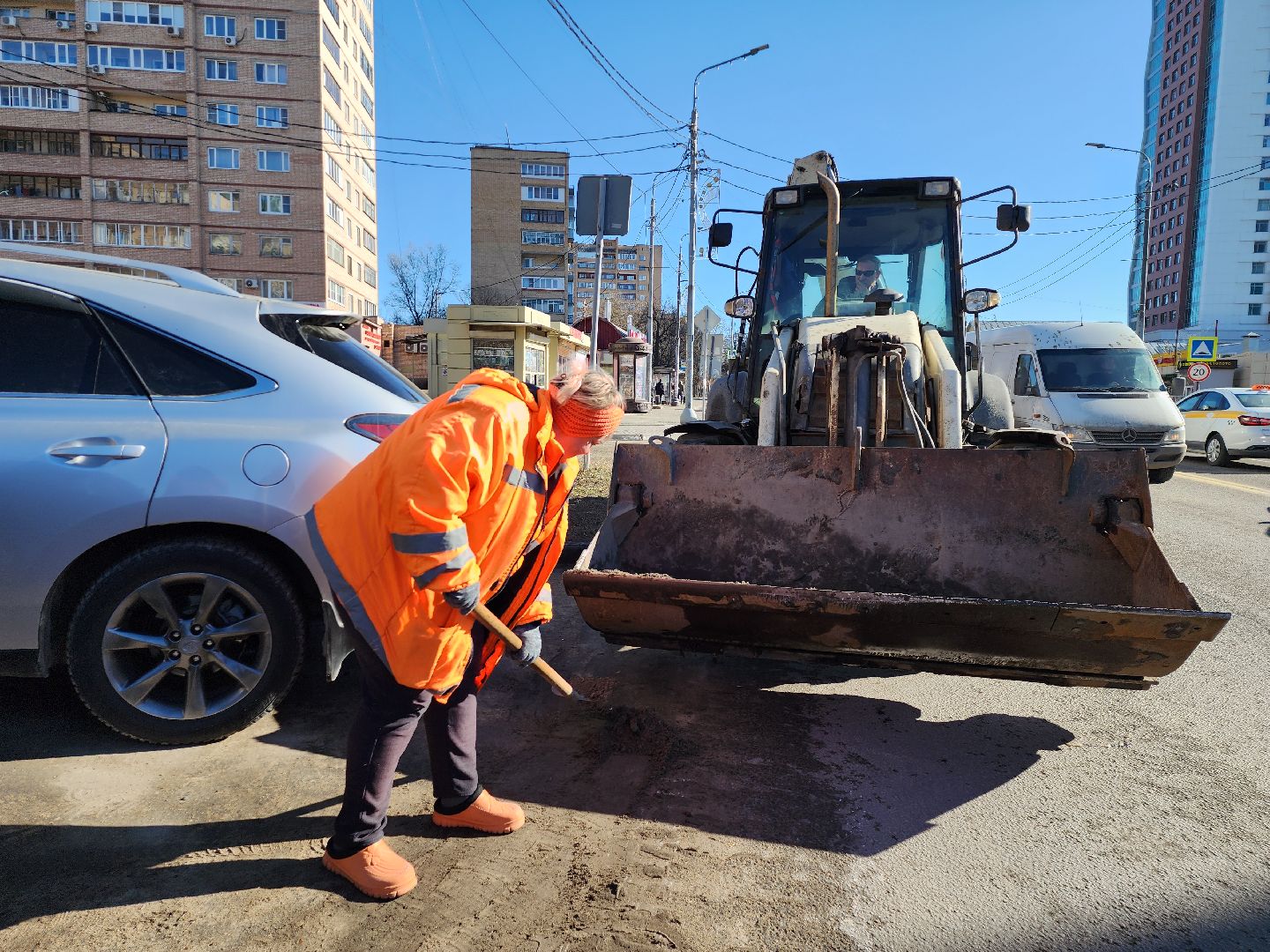 серпухов, подмосковье, уборка улиц,