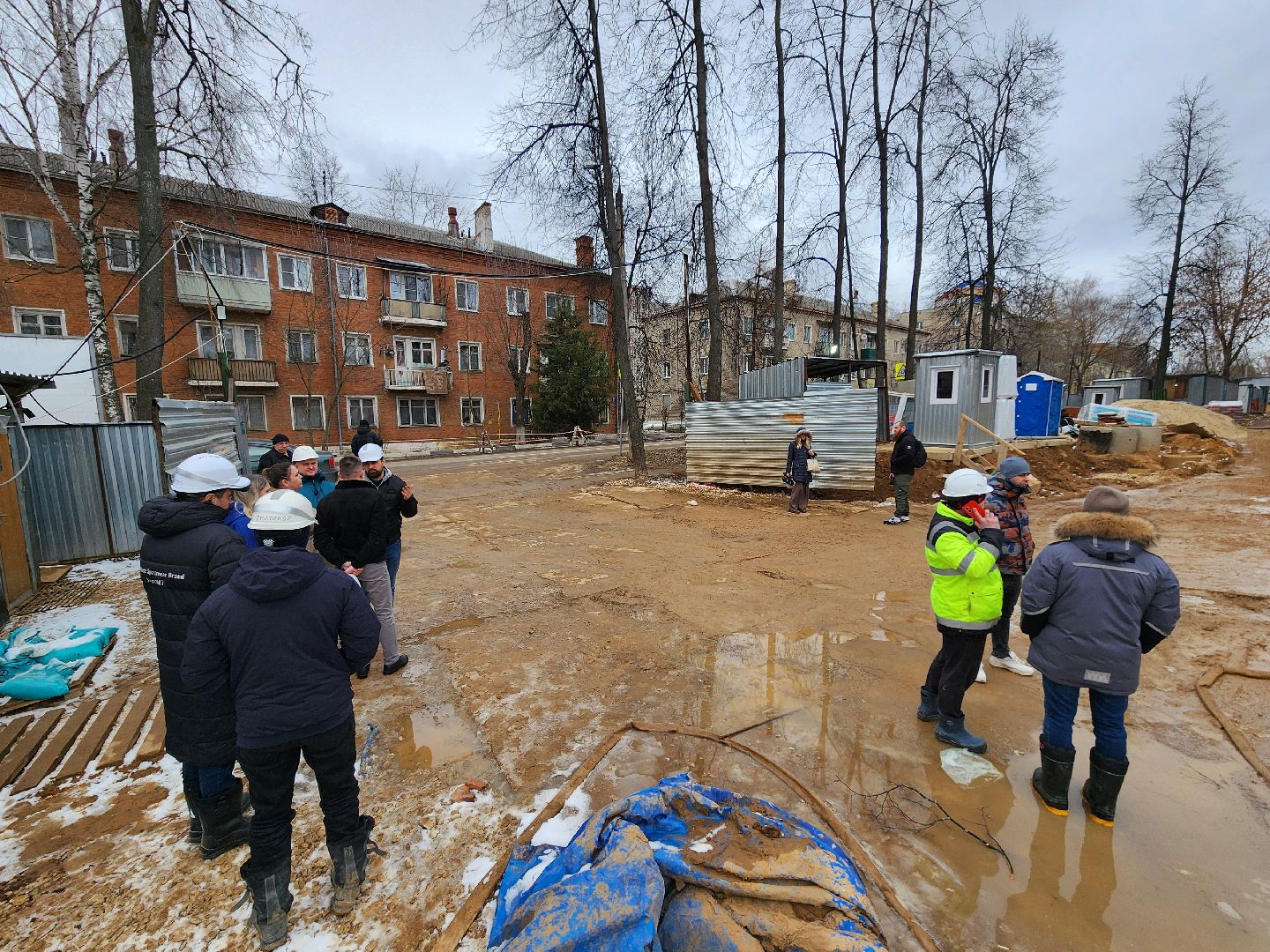 Чехов, улица лопасненская, школа 3, пристройка на 200 мест, строительство, комиссия, проверка, инспекция, сроки и качество работ, объем работ, глава округа михаил собакин,