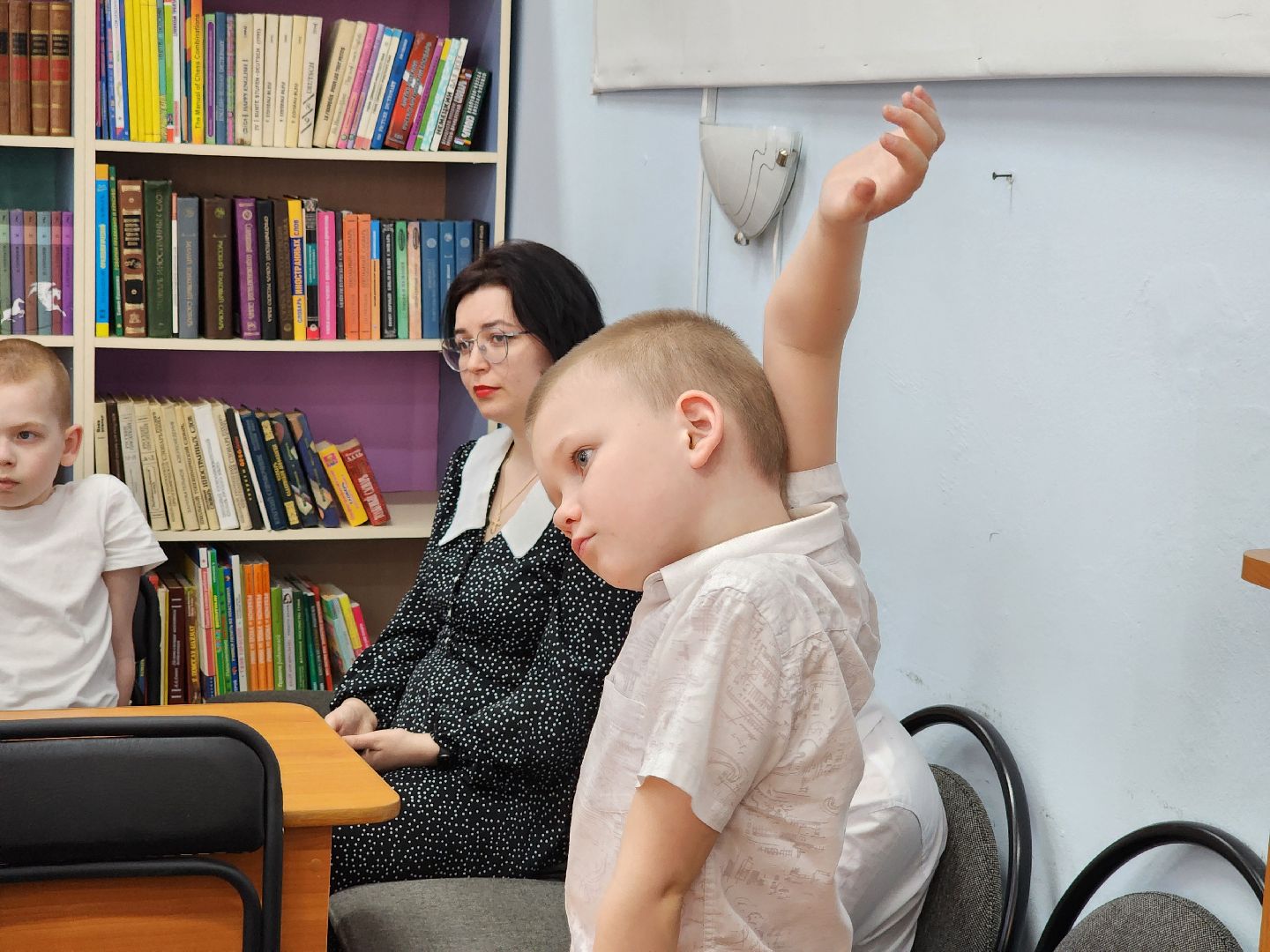 лидия жарова, писатели подмосковья, шатурская детская библиотека,всемирный день поэзии,