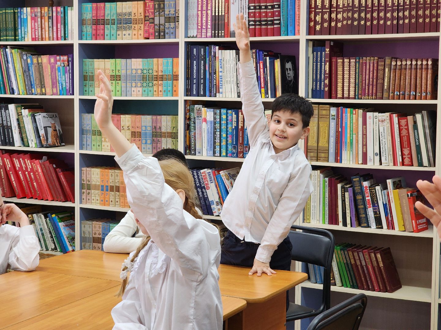 лидия жарова, писатели подмосковья, шатурская детская библиотека,всемирный день поэзии,