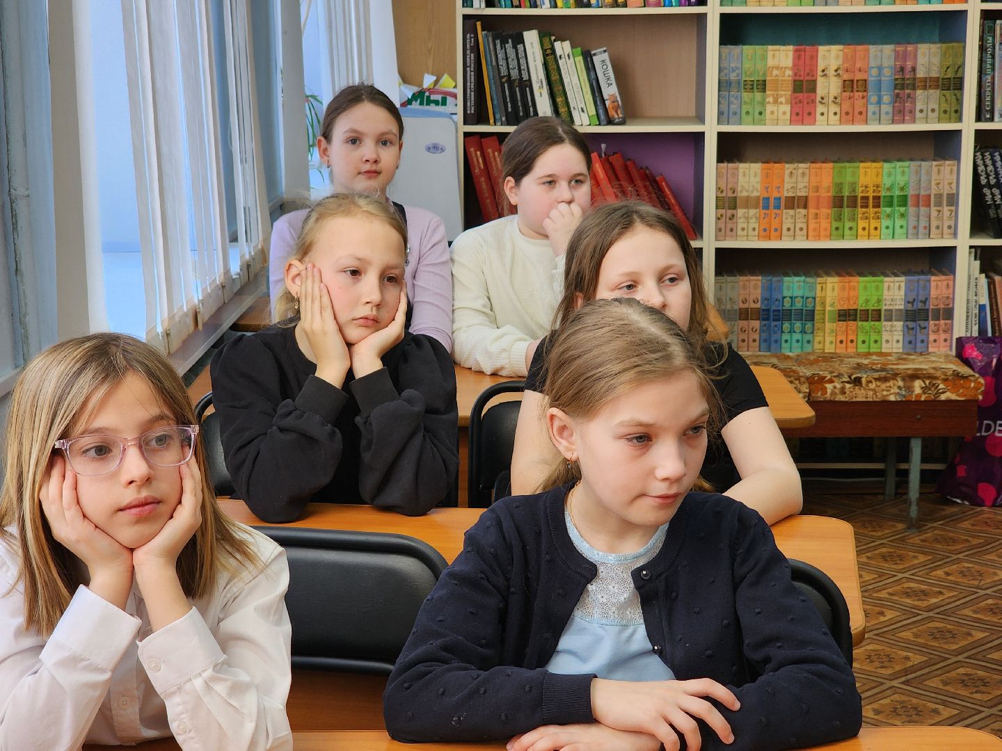 лидия жарова, писатели подмосковья, шатурская детская библиотека,всемирный день поэзии,