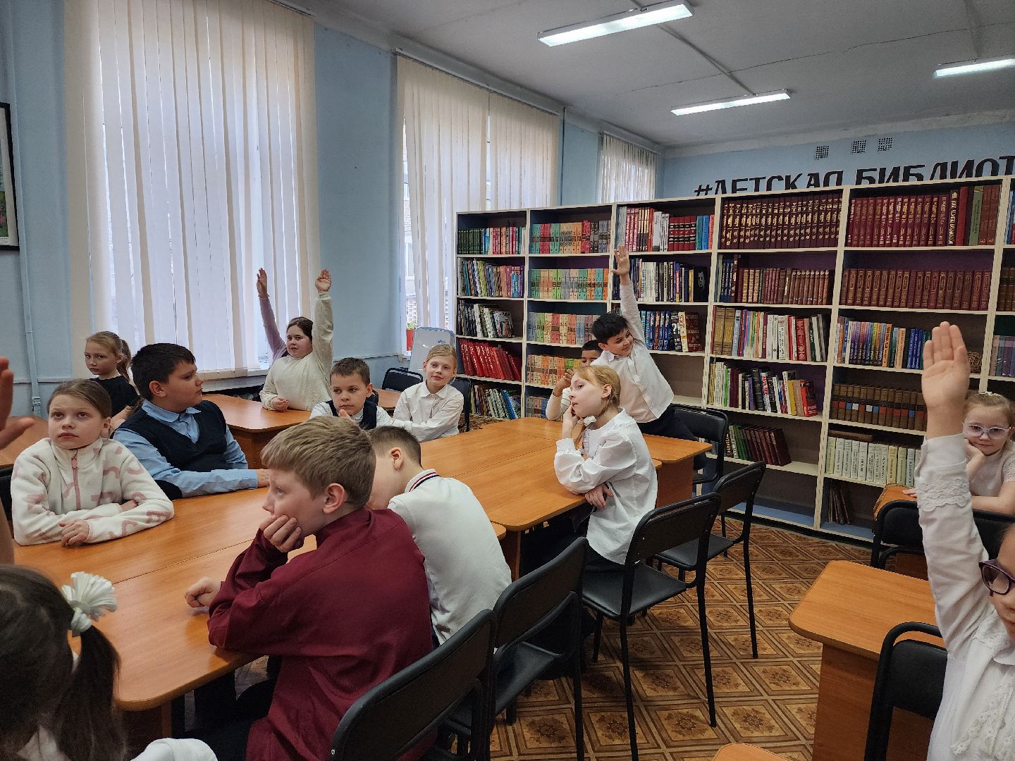 лидия жарова, писатели подмосковья, шатурская детская библиотека,всемирный день поэзии,