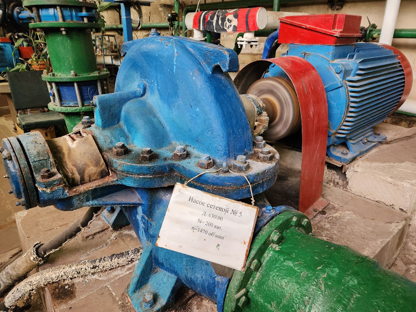 Чехов, микрорайон Венюково, котельная 4, ремонт, реконструкция, модернизация, новые котлы и насосы, демонтаж старого оборудования, демонтажные работы, комиссия, проверка, глава округа михаил собакин,