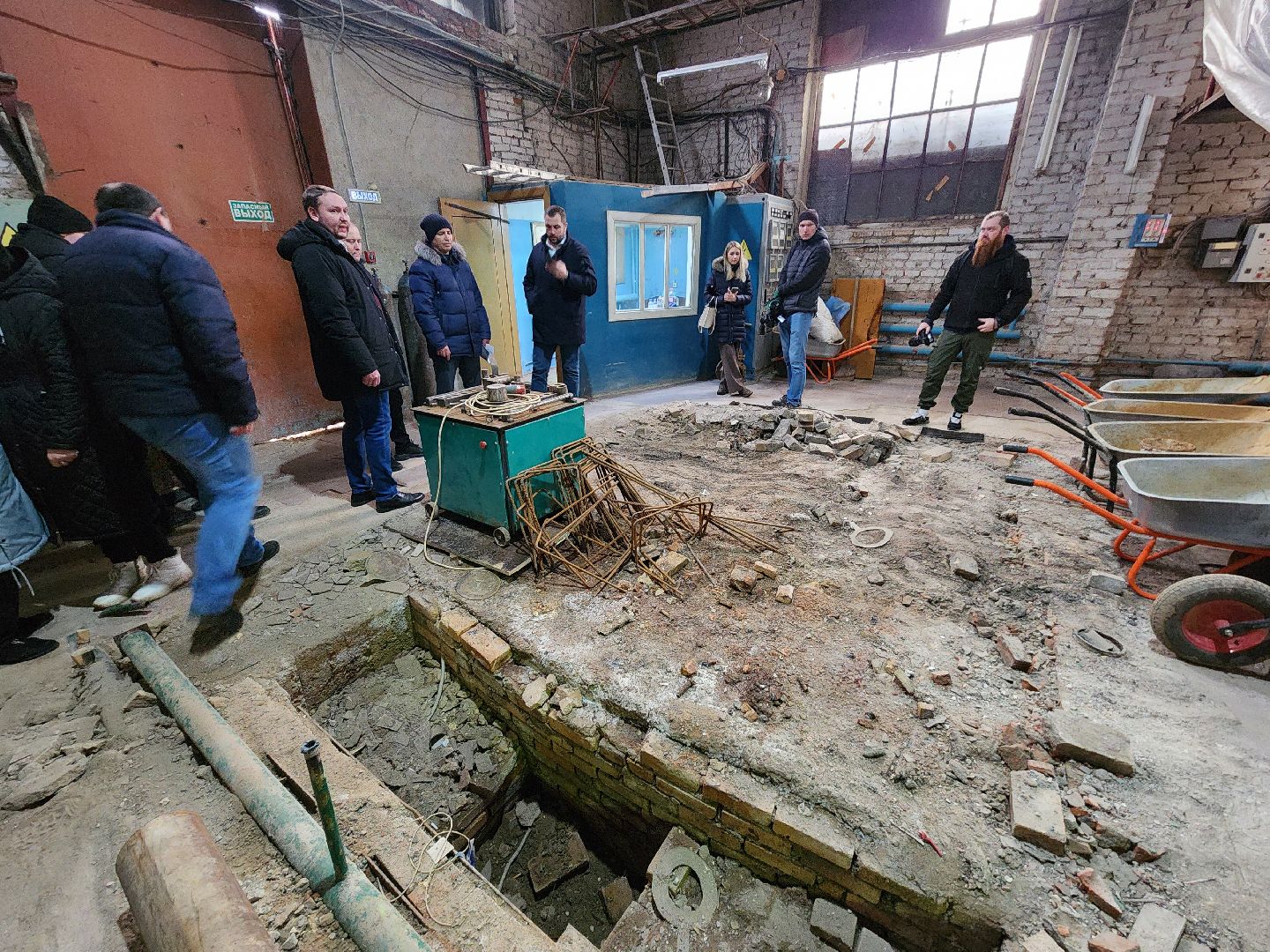 Чехов, микрорайон Венюково, котельная 4, ремонт, реконструкция, модернизация, новые котлы и насосы, демонтаж старого оборудования, демонтажные работы, комиссия, проверка, глава округа михаил собакин,