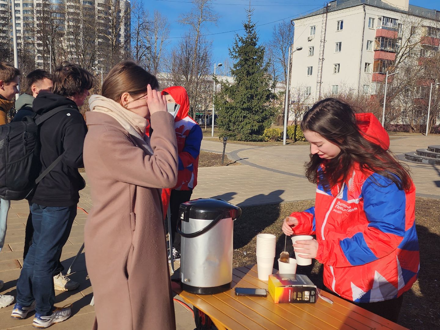 королёв, счастье, праздник, волонтёры,
