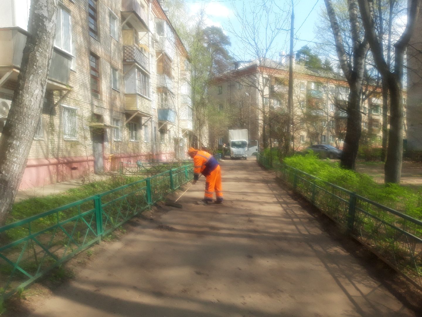 доброе дело, двор,