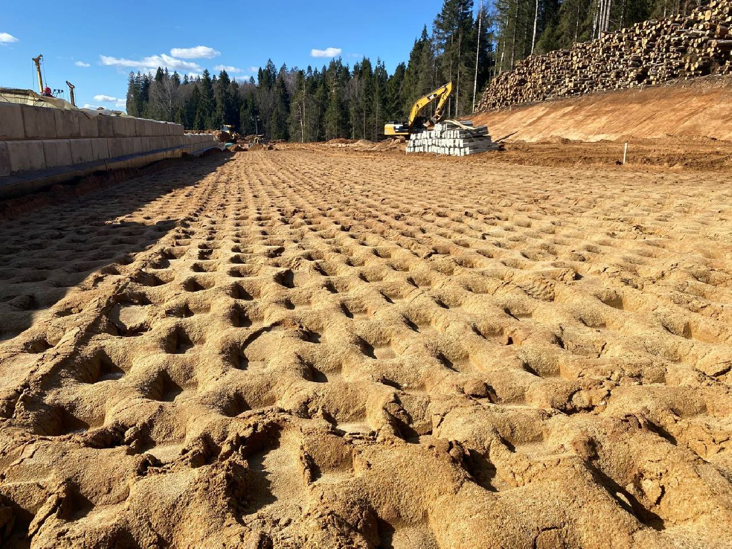 строительство в Красногрске, дублел пятницкого шоссе, строительство дороги,