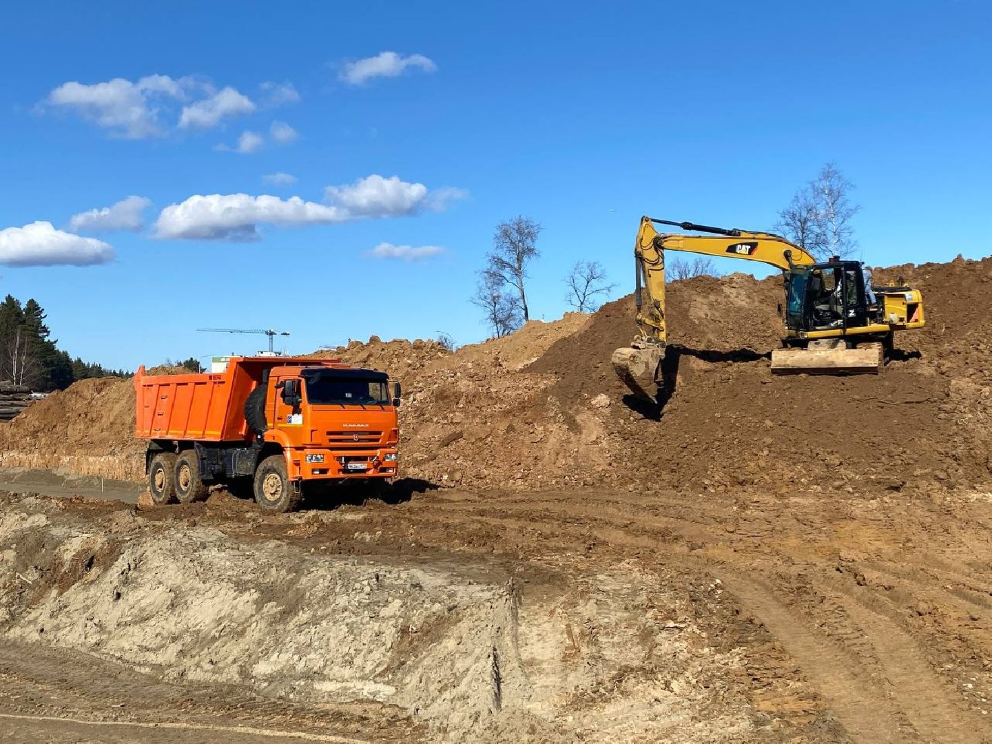 строительство в Красногрске, дублел пятницкого шоссе, строительство дороги,