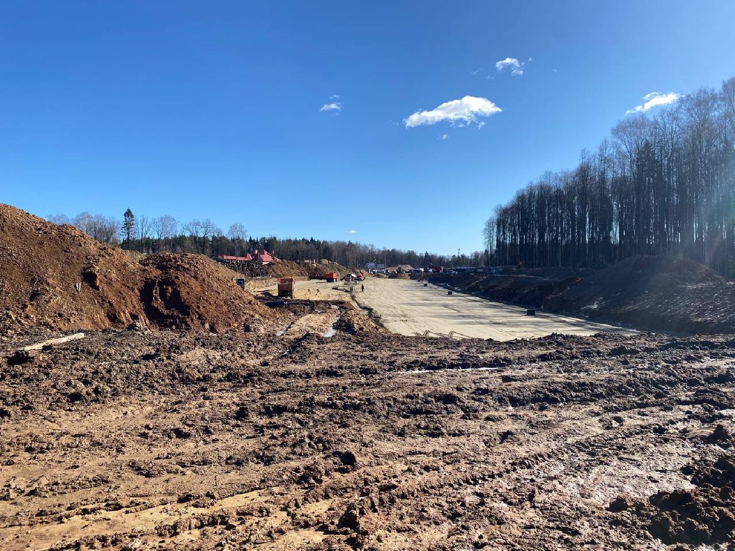 строительство в Красногрске, дублел пятницкого шоссе, строительство дороги,