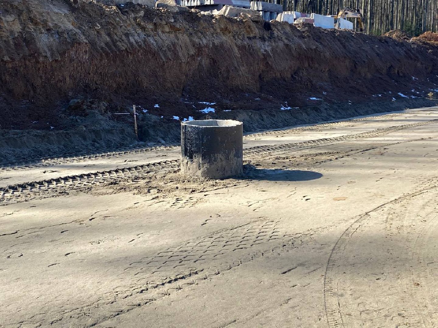 строительство в Красногрске, дублел пятницкого шоссе, строительство дороги,