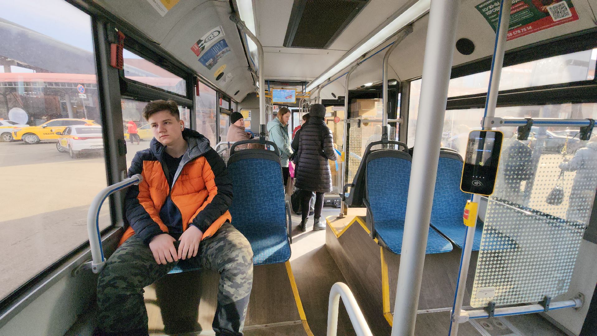 Автобусы, общественный транспорт, Лобня,