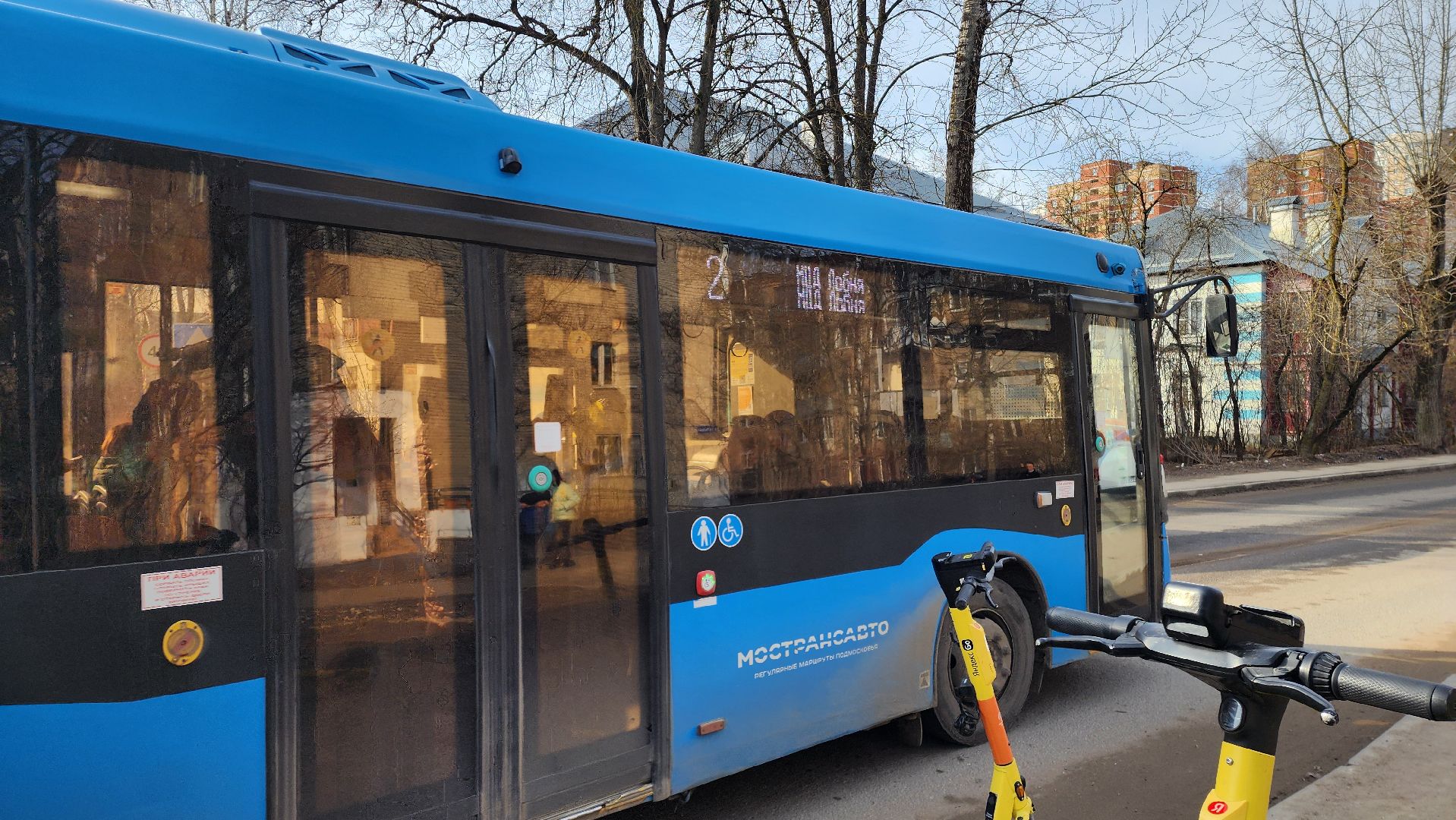 Автобусы, общественный транспорт, Лобня,