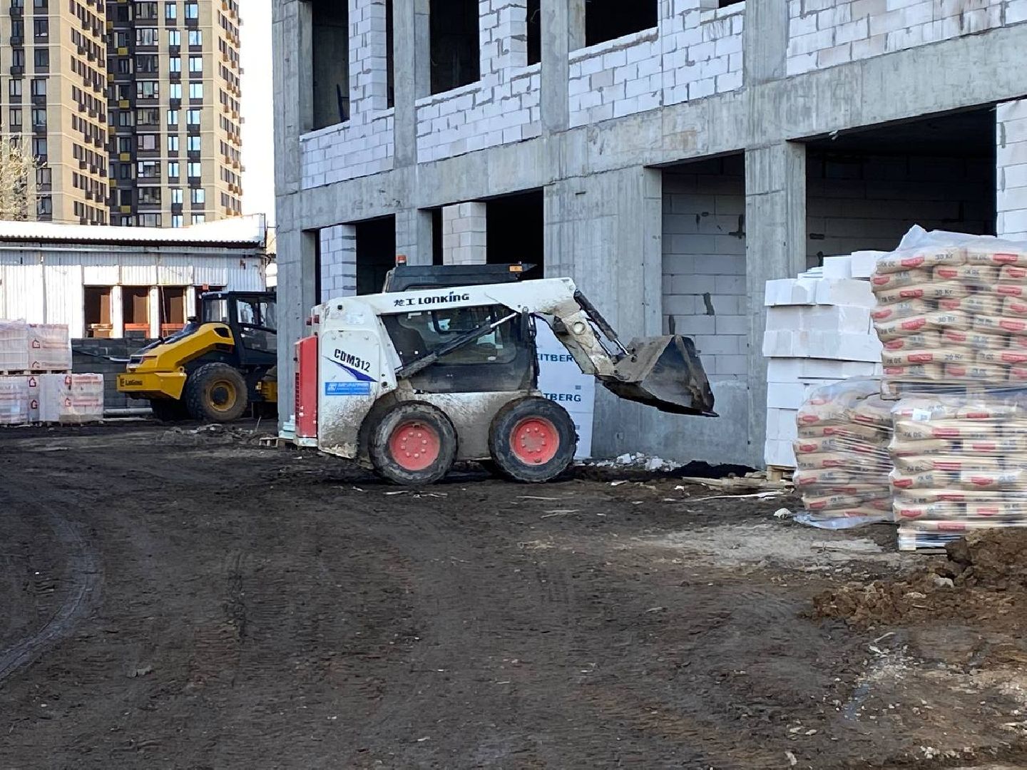 школа1100, новая школа в Павшинской пойме, новая школа в Красногорске, строителсьтво, строительство школы,