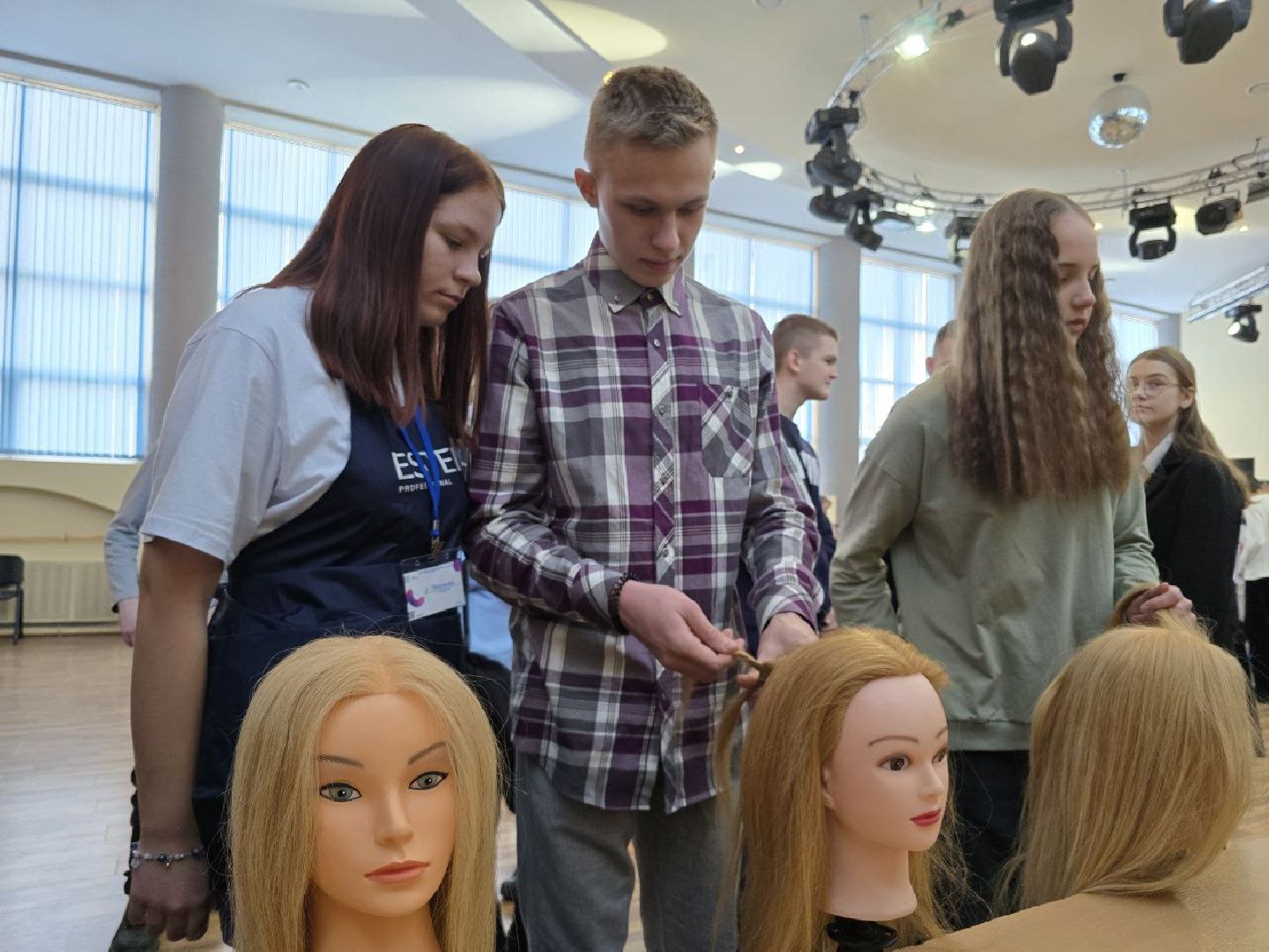 можайск, можайский муниципальный округ, подмосковье, путь навыков, фестиваль профессий, школьники, профессия,