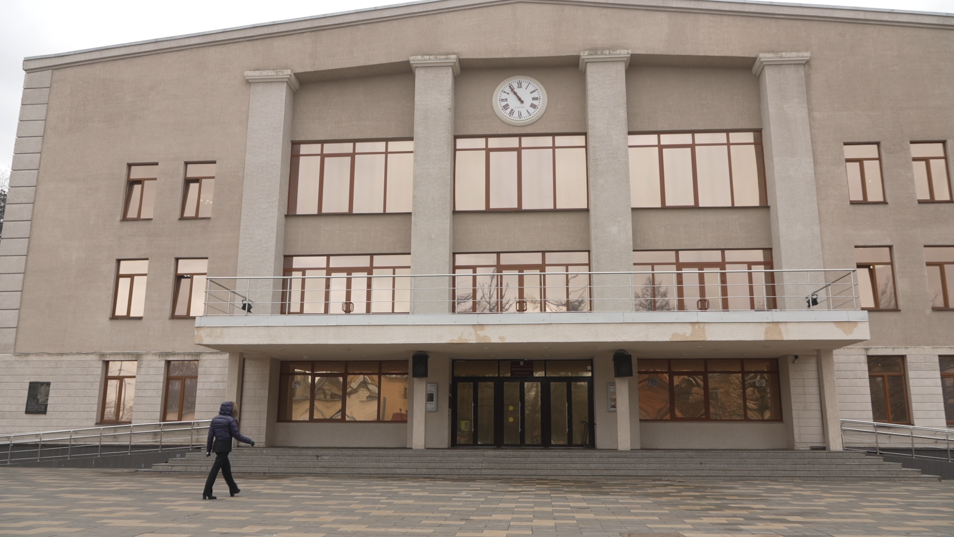 заслуженный работник культуры, дворец культуры власиха, Власиха ДК, обращения жителей, выездная администрация,