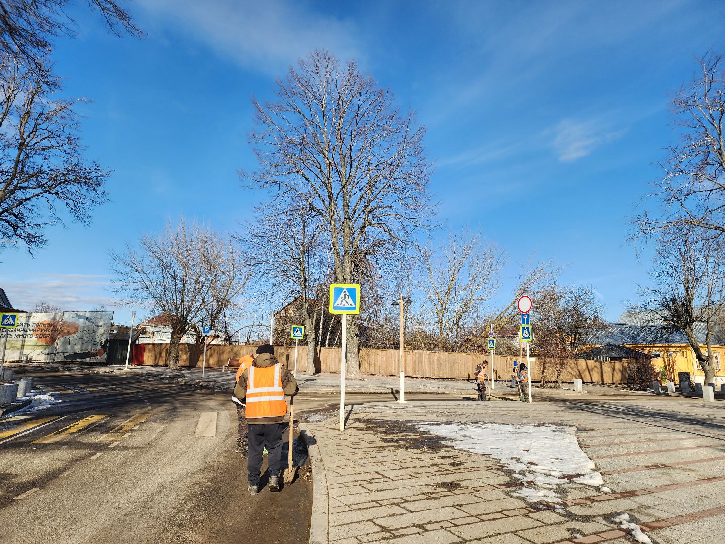 зарайск, дороги, весенняя уборка, уборка улиц Зарайска,