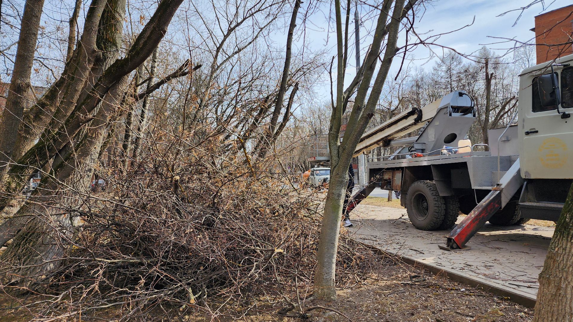 жкх, домодедово, подмосковье, весенняя уборка, благоустройство, субботник,