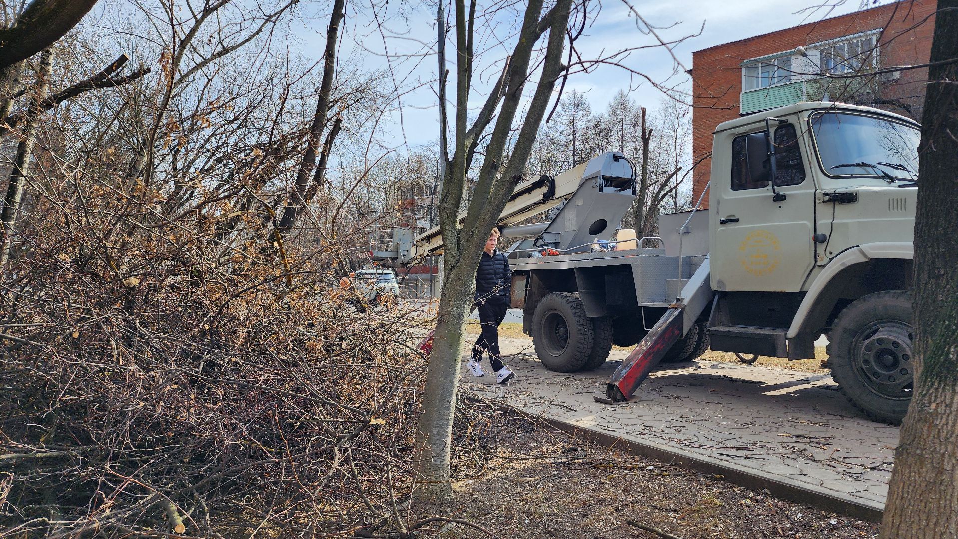 жкх, домодедово, подмосковье, весенняя уборка, благоустройство, субботник,