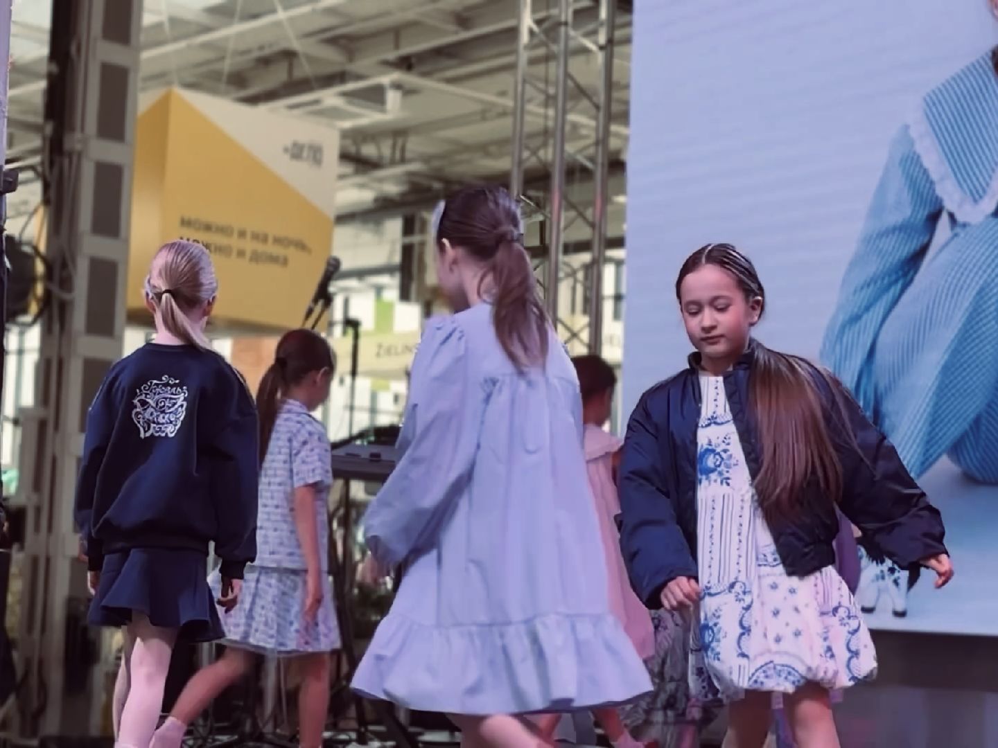 раменское, гжель, коллаборация, промыслы, народный художественный промысел,