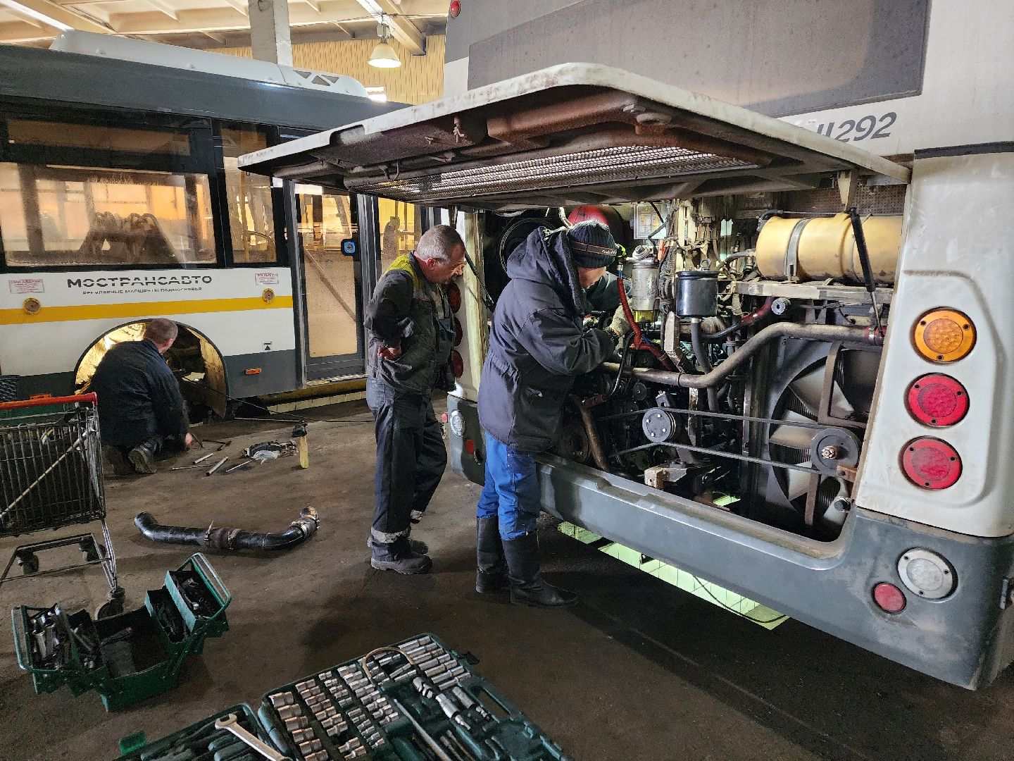 Чехов, мострансавто, общественный транспорт, автобусы, техническое состояние, ремонт, обслуживание, новые автобусы, комиссия, проверка, инспекция, глава округа михаил собакин,