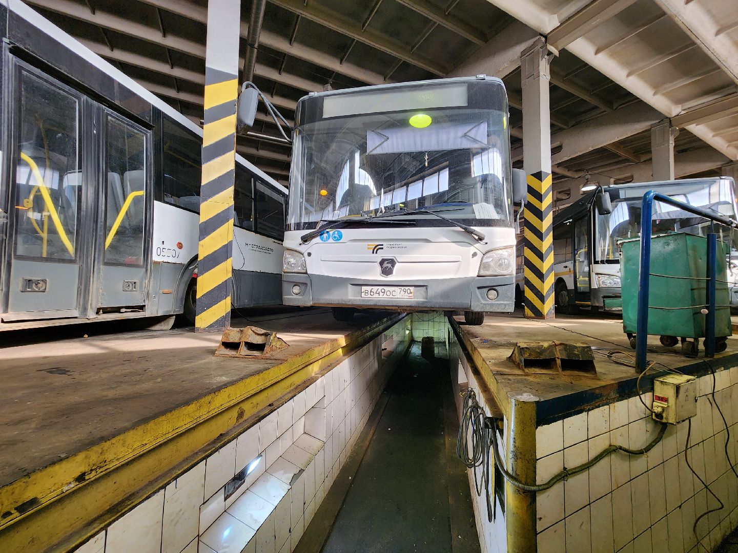 Чехов, мострансавто, общественный транспорт, автобусы, техническое состояние, ремонт, обслуживание, новые автобусы, комиссия, проверка, инспекция, глава округа михаил собакин,