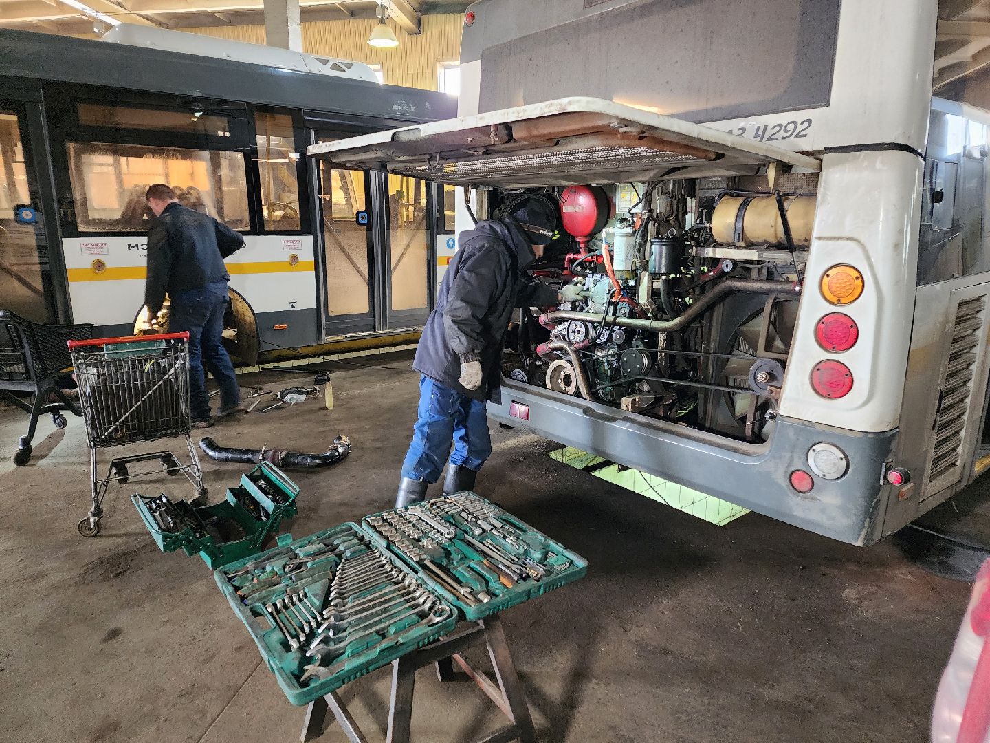 Чехов, мострансавто, общественный транспорт, автобусы, техническое состояние, ремонт, обслуживание, новые автобусы, комиссия, проверка, инспекция, глава округа михаил собакин,