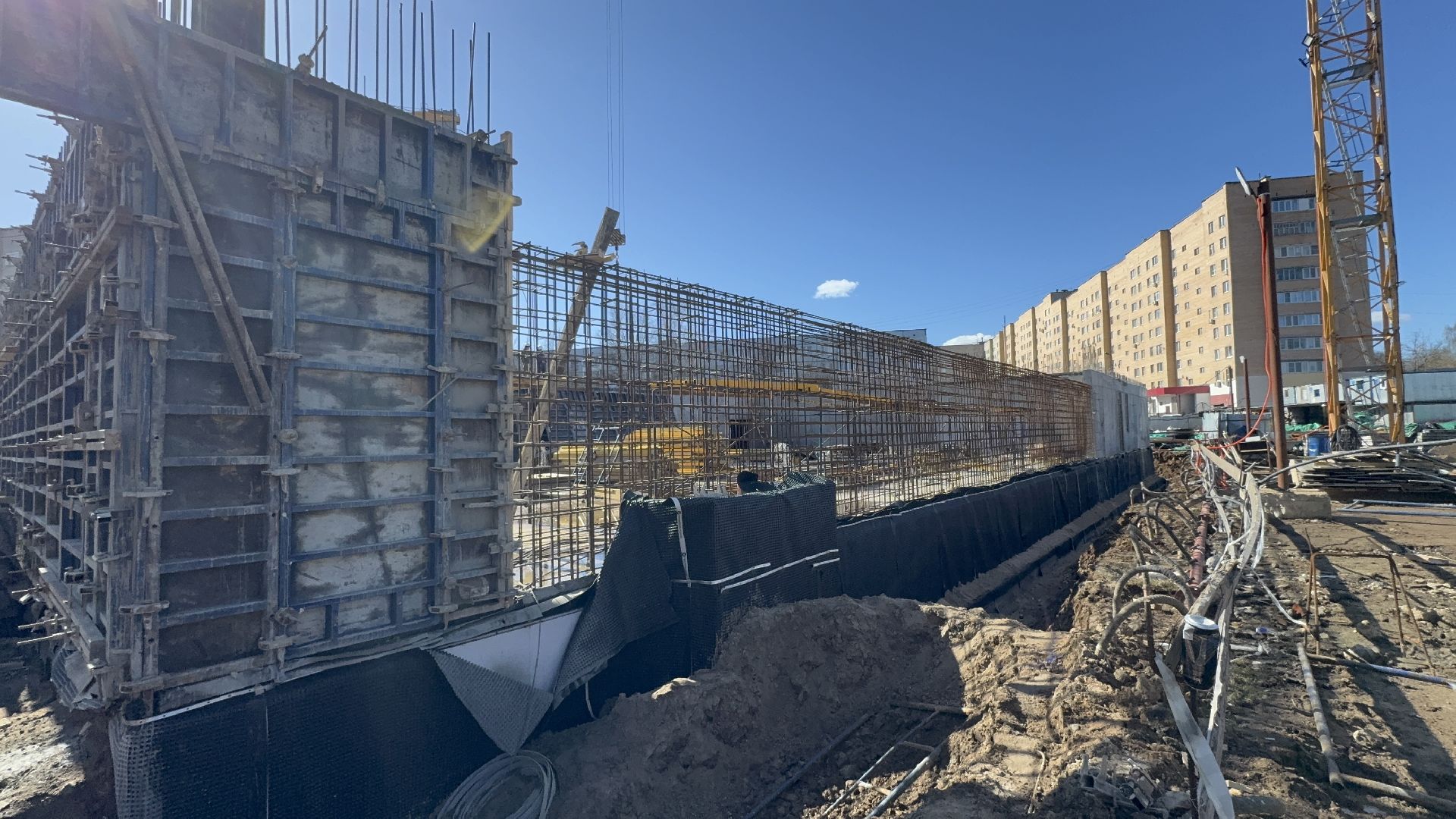 солнечногорск, пристройка к школе, гимназия, рабочие, ученики,