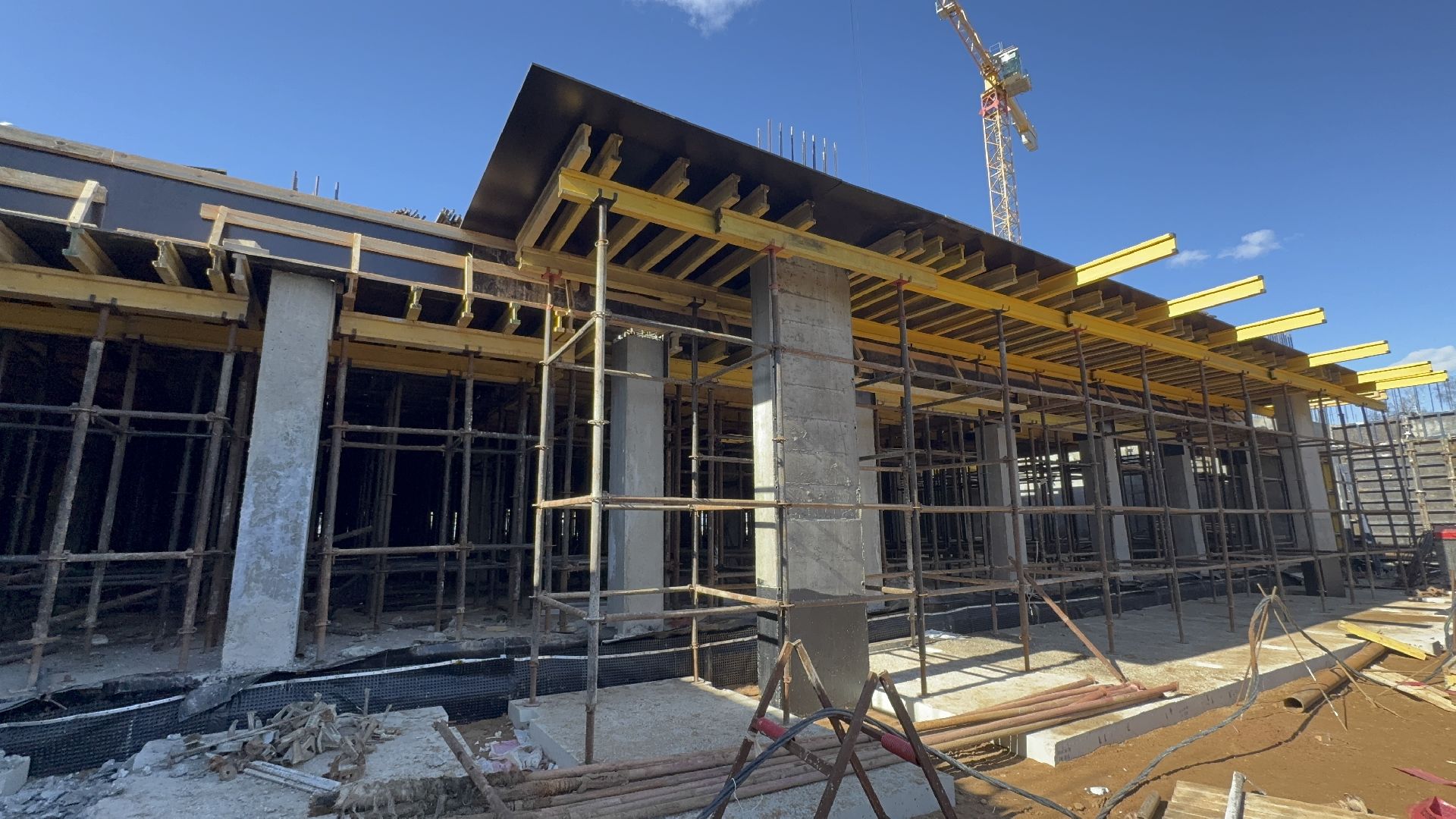 солнечногорск, пристройка к школе, гимназия, рабочие, ученики,