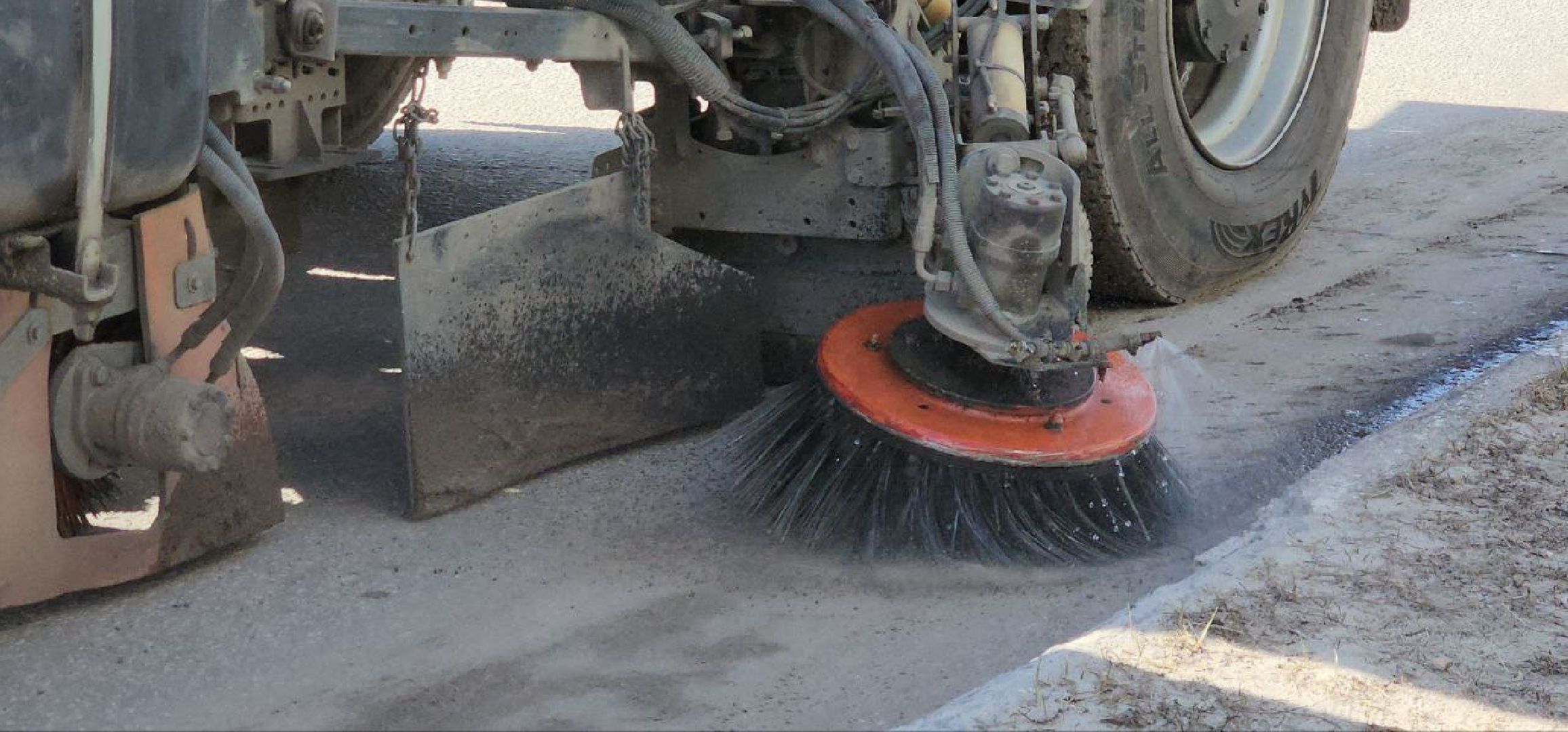 луховицы, уборка улиц города,