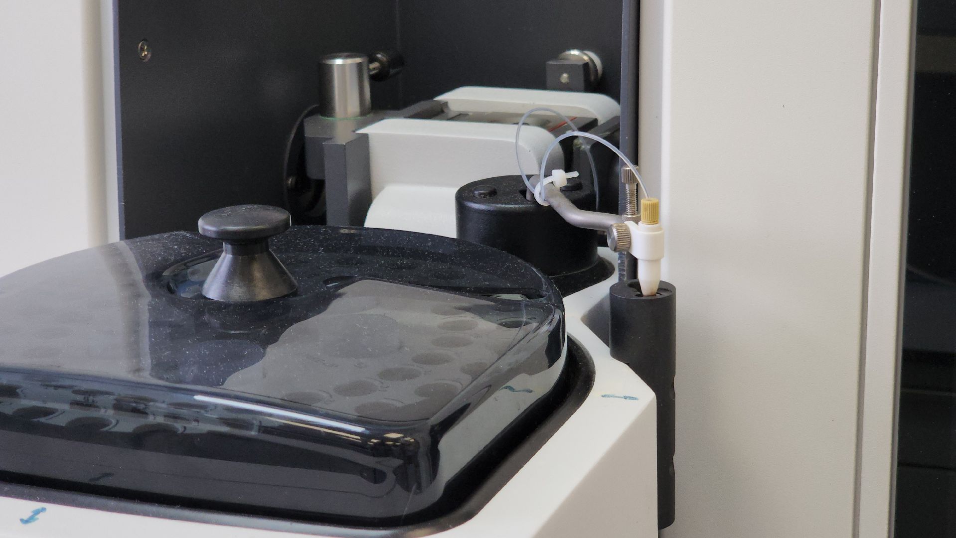 Красногорск, завод, лекарственные травы,