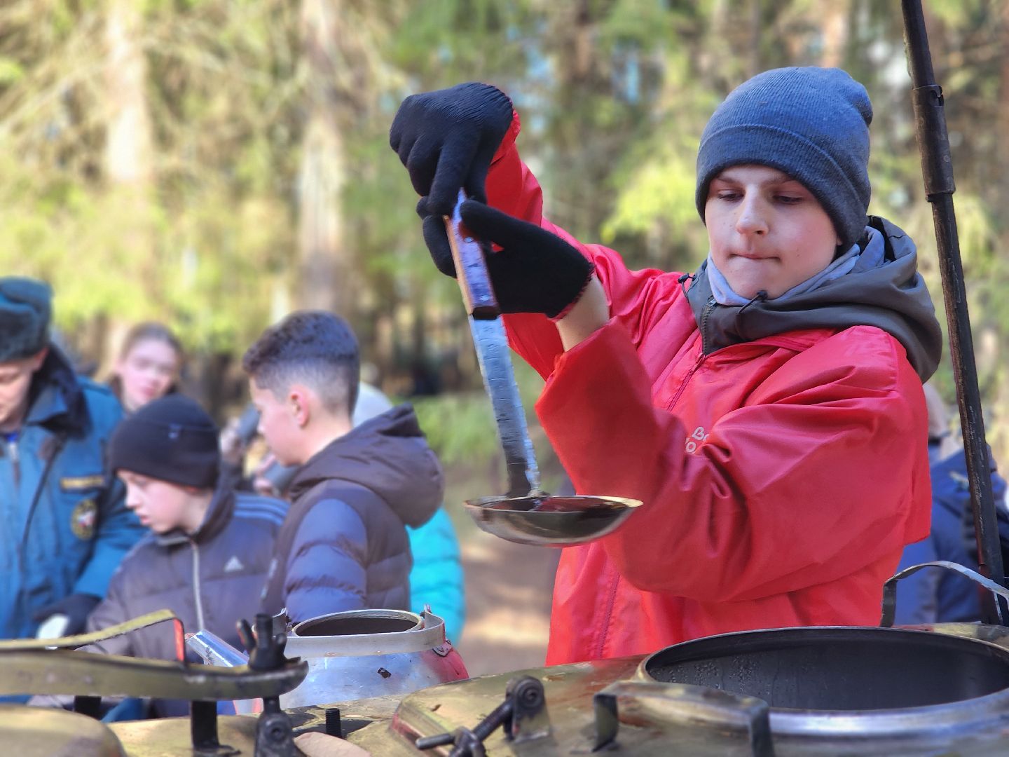 дубна, мемориальный комплекс, братская могила, субботник, глава городского округа, благоуйстройство, уборка леса,