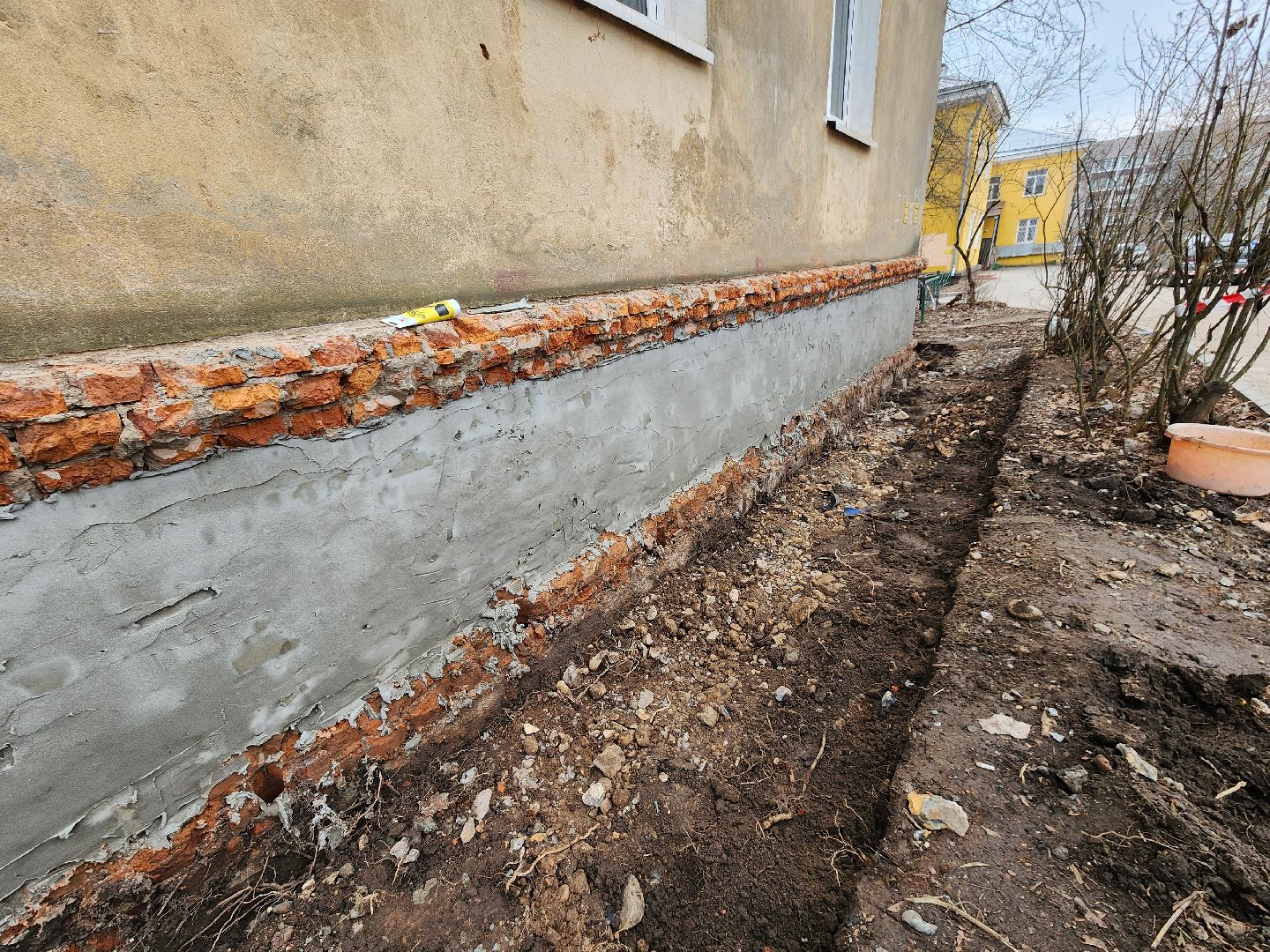 Чехов, улица Ильича 33, жилой дом, капитальный ремонт фундамента, отмостка, цоколь, бурение, заполнение пустот, укрепление и усиление фундамента, фонд капитального ремонта московской области,