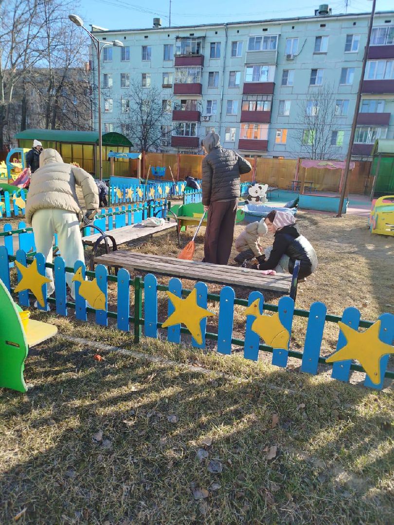 реутов, образование, уборка, субботник,дети на уборке,