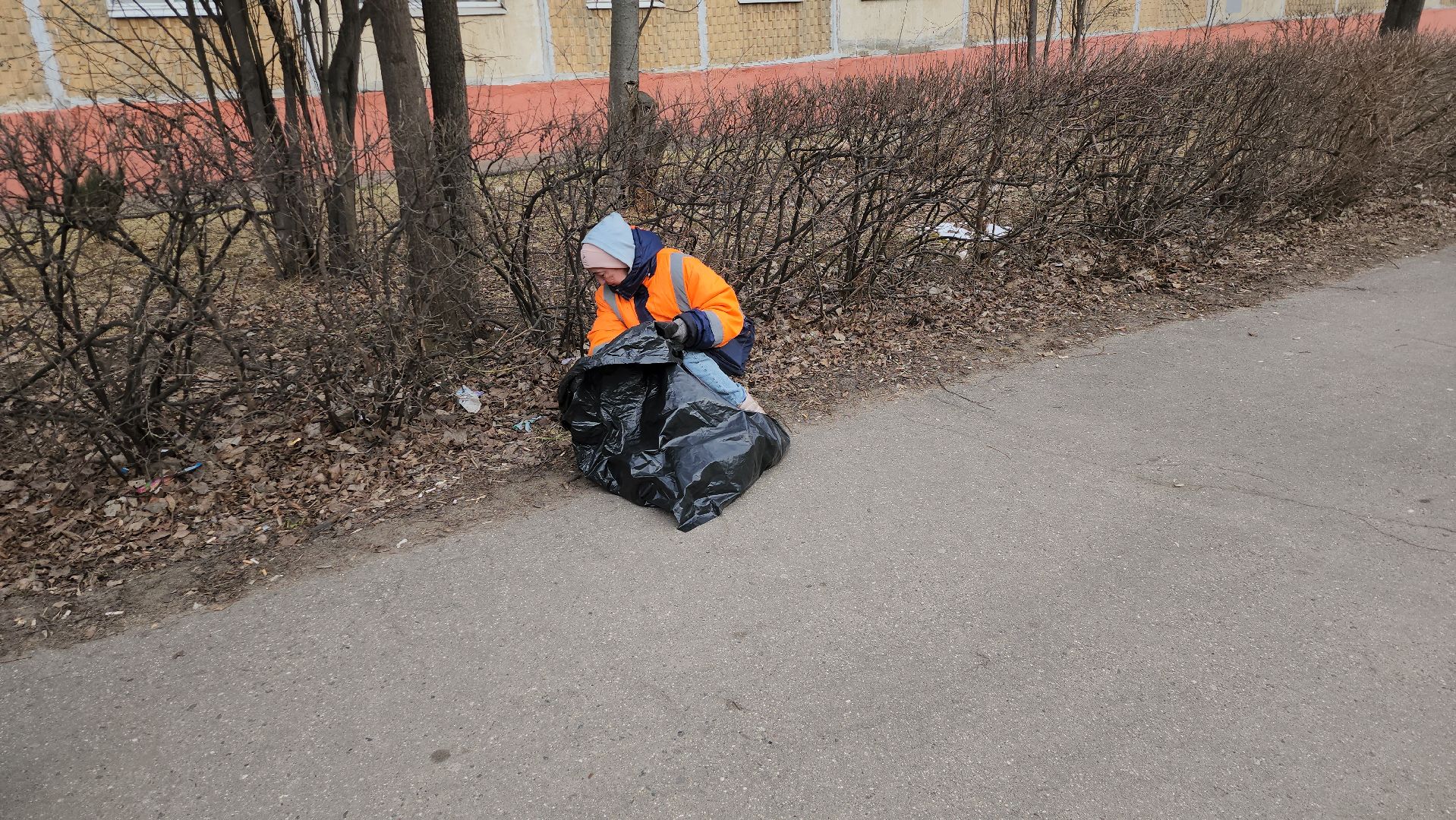 серпухов, подмосковье, уборка улиц,
