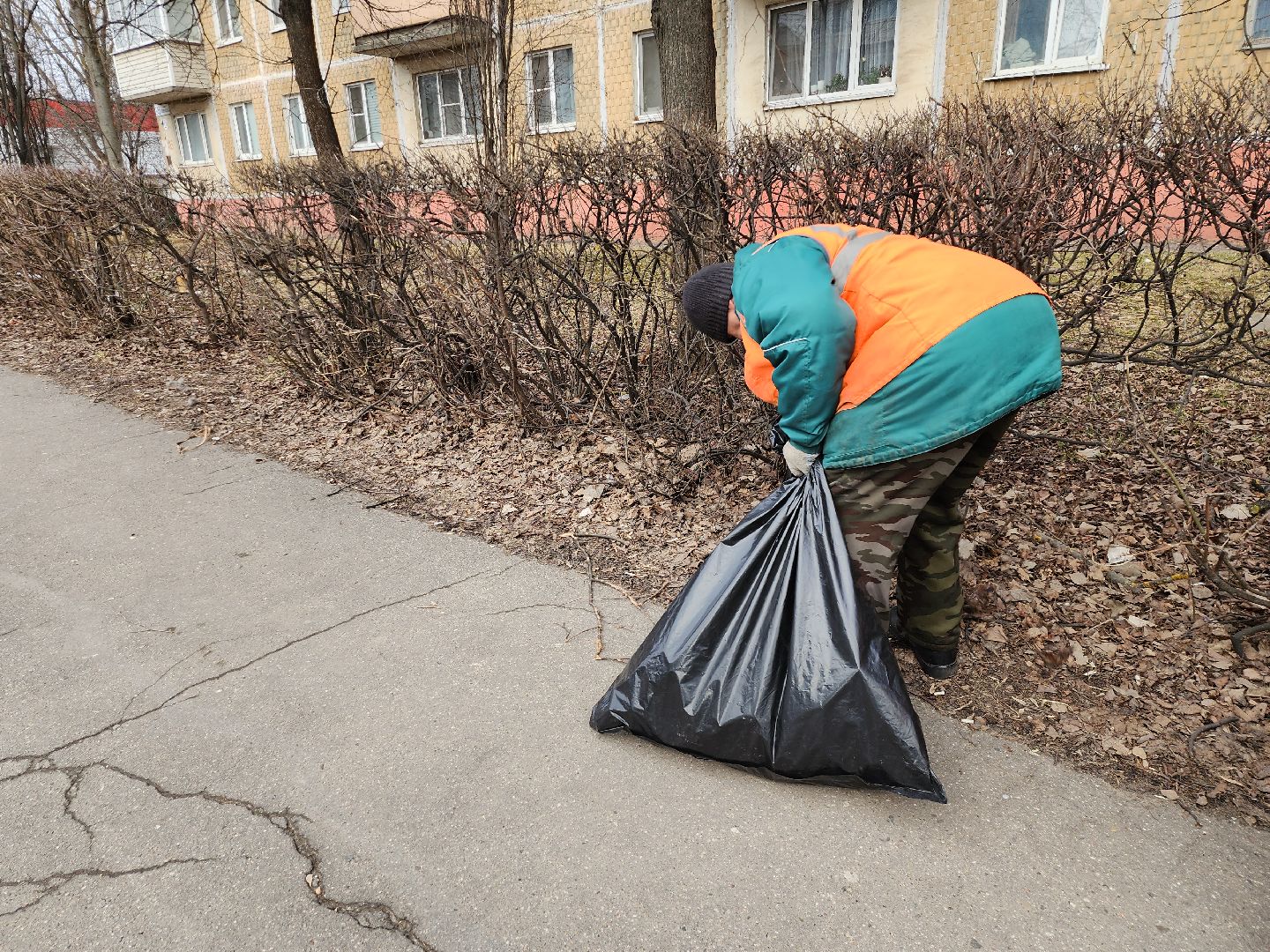серпухов, подмосковье, уборка улиц,