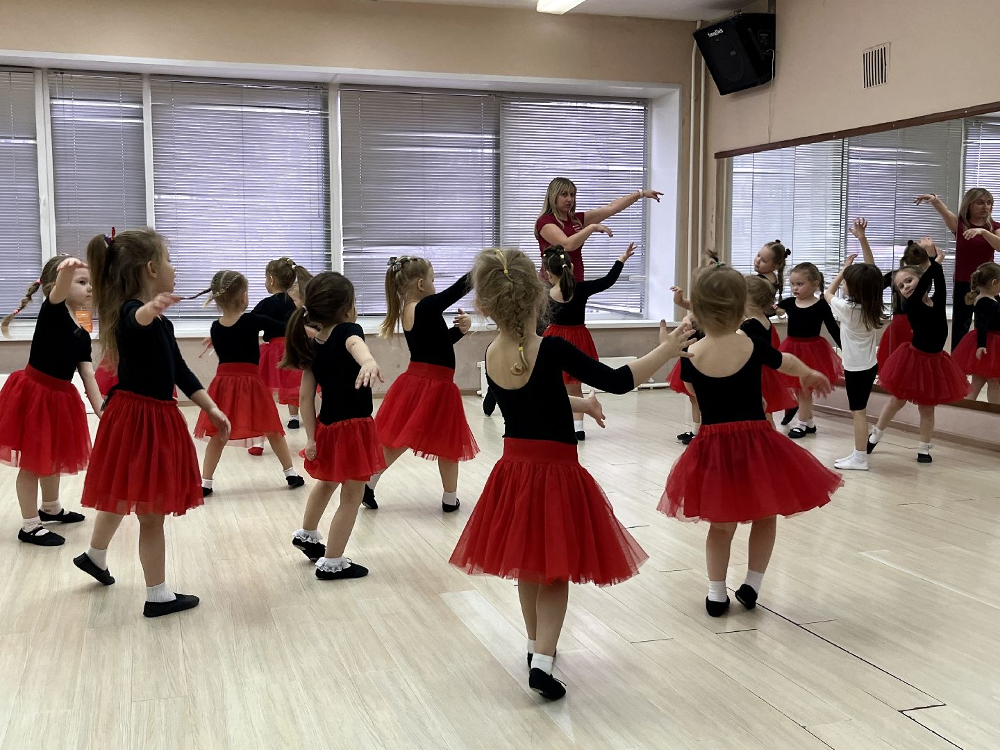 наро-фоминск, наро-фоминский городской округ, хореограф, день работников культуры, цдк звезда,