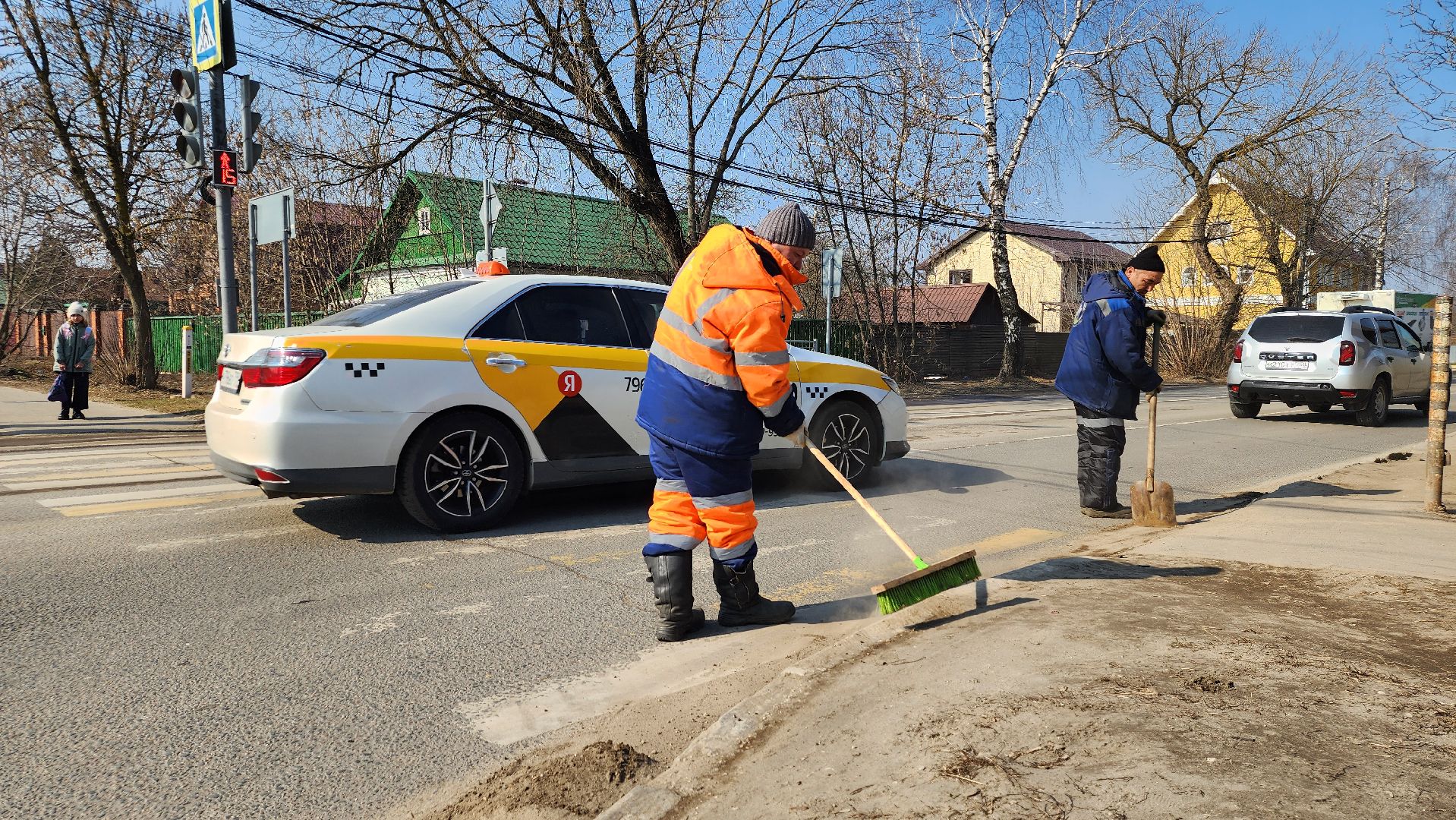 месячник благоустройства, уборка улиц, коммунальные службы, Старая Купавна, Богородский городской округ,