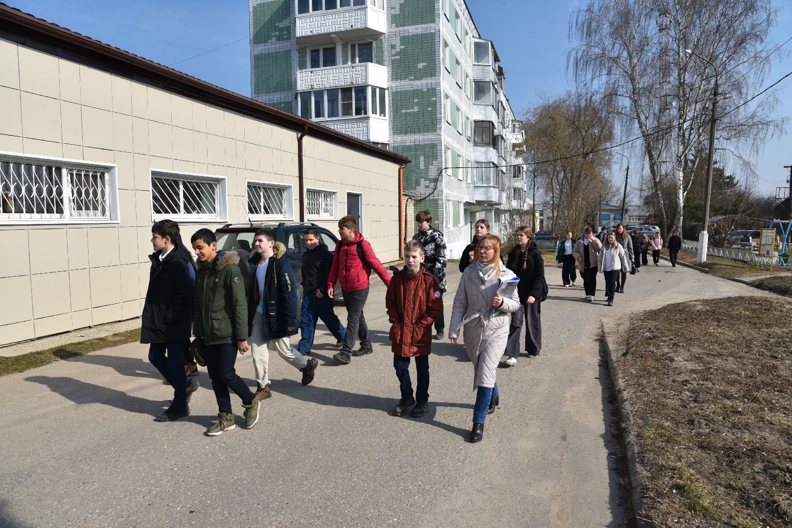 лотошино, лотошинская библиотека, лотошинский парк,