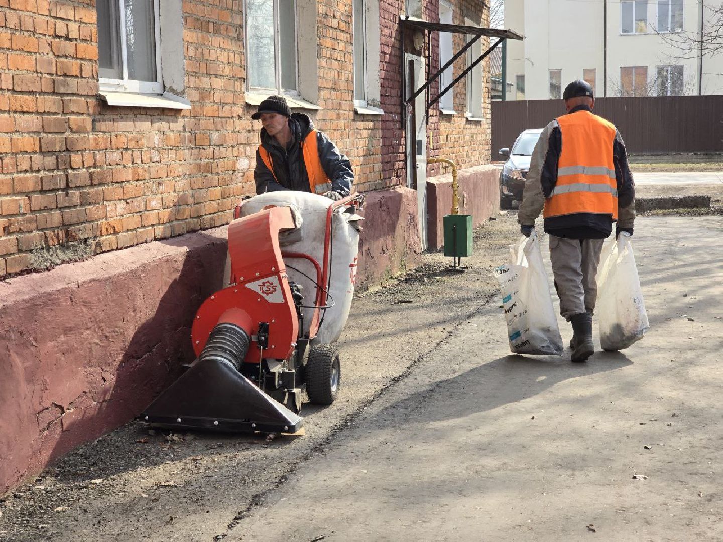 можайск, можайский муниципальный округ, подмосковье, жкх, уборка дворов, дворы,