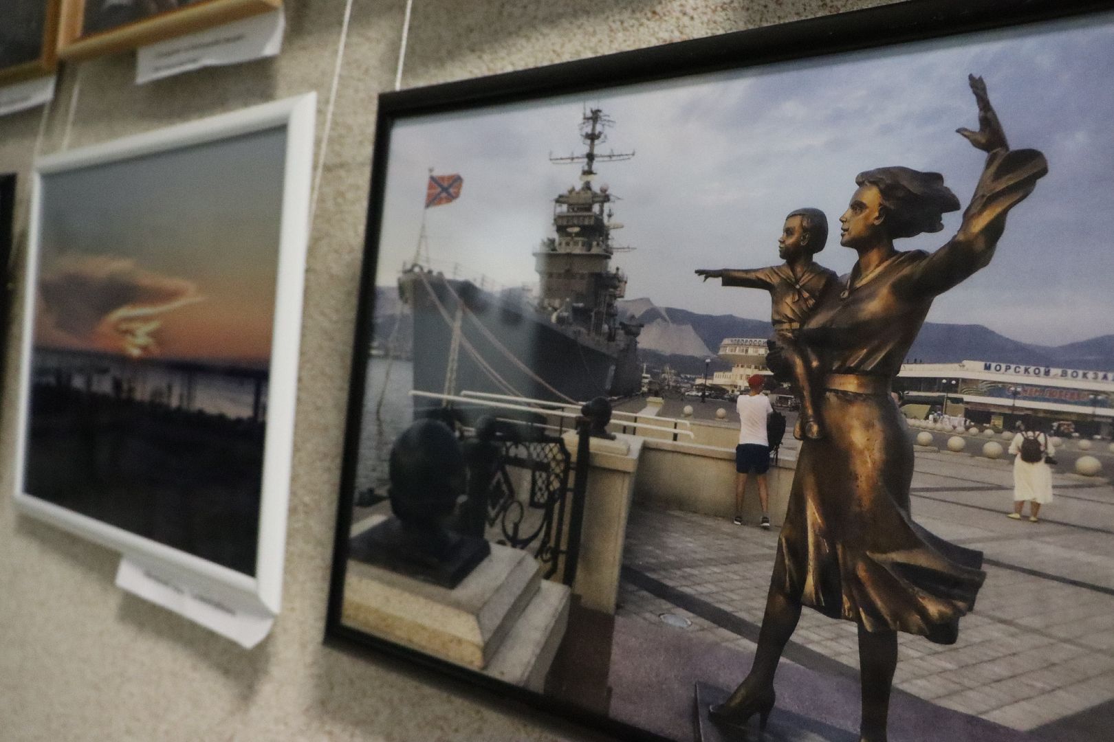 серебряные пруды, культура, центральная библиотека серебряных прудов, фотовыставка, уличная мозаика,