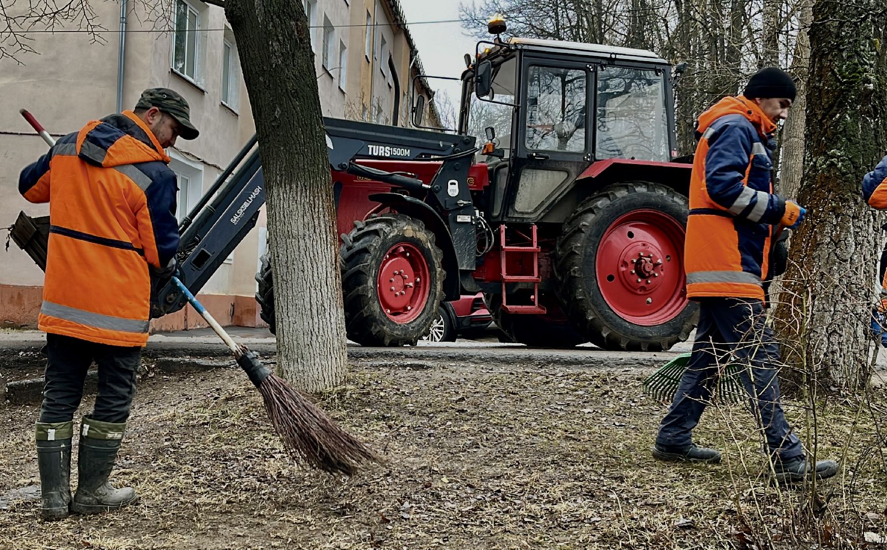 наро-фоминск, наро-фоминский городской округ, жкх, мбу благоустройство и дорожное хозяйство, весенние работы, месячник чистоты,