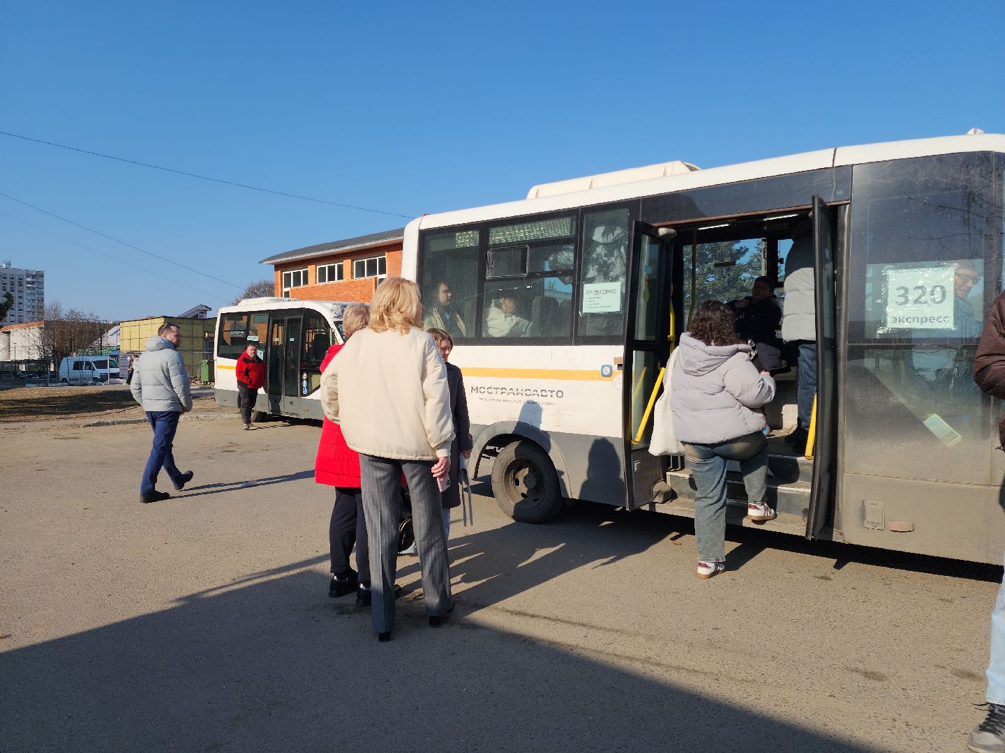 Черноголовка, Транспорт, Автобусы,