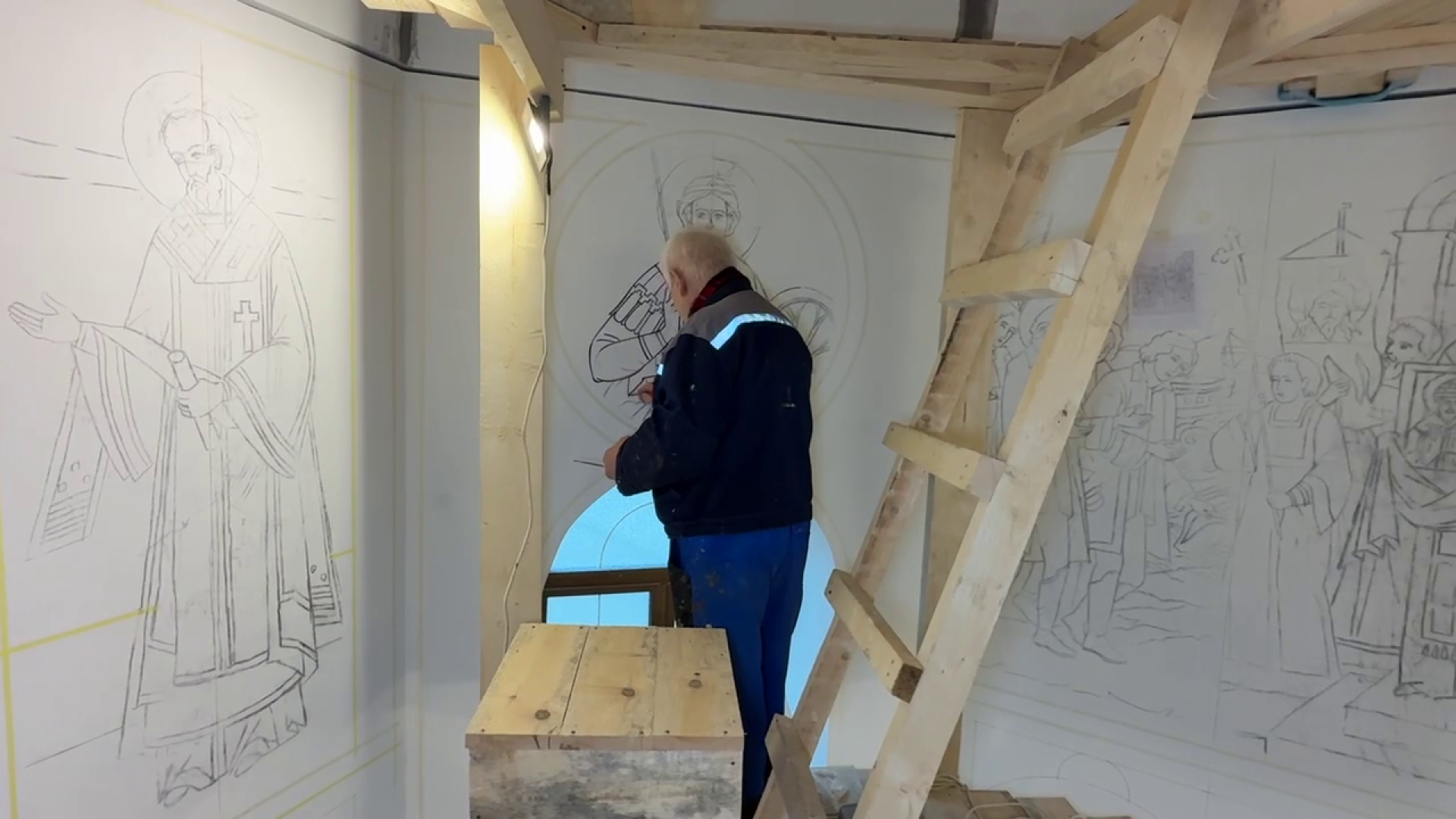 реутов, мемориал славы, часовня, реконструкция, леса, роспись часовни,