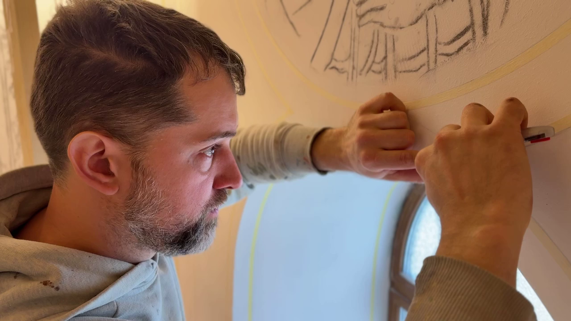 реутов, мемориал славы, часовня, реконструкция, леса, роспись часовни,