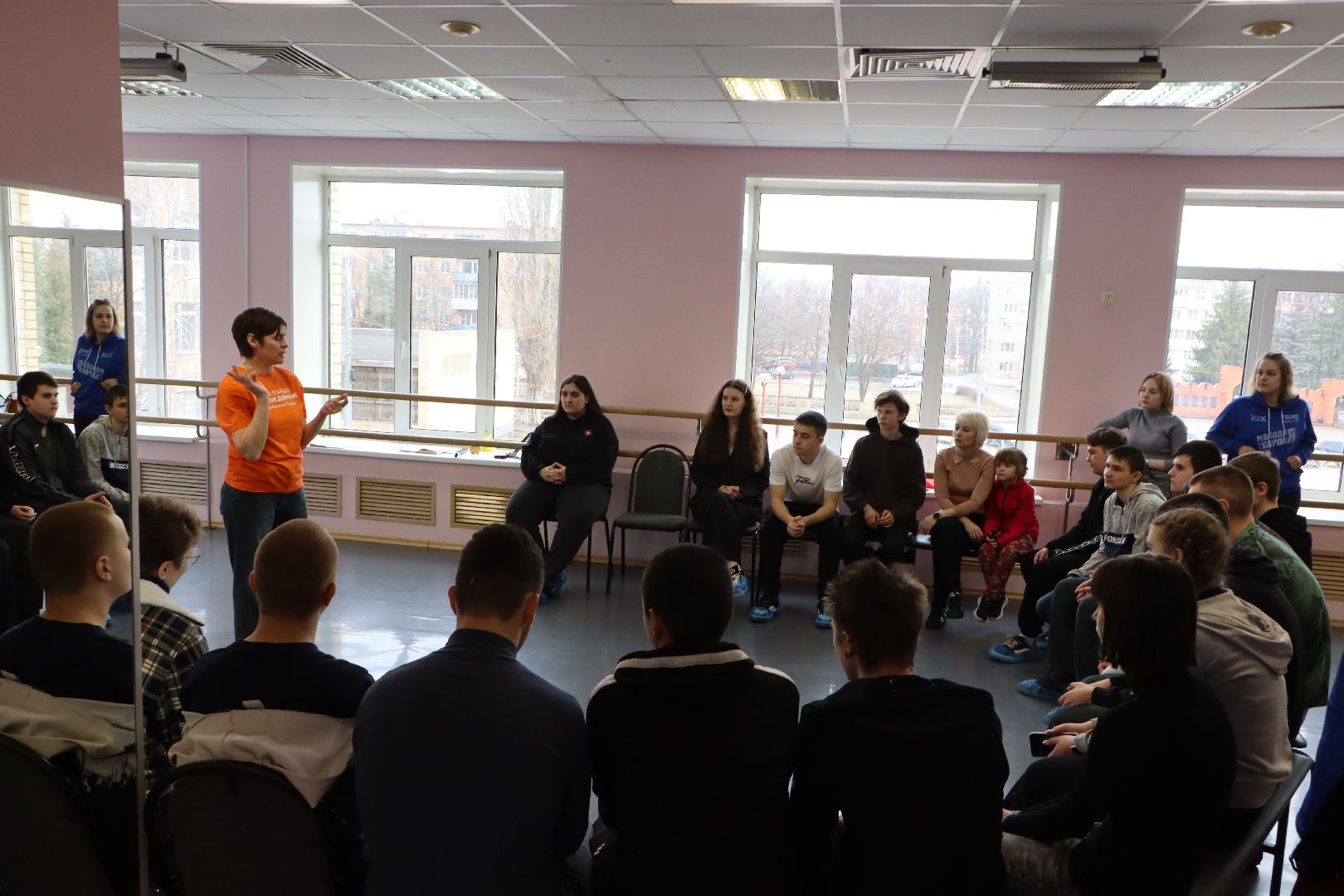 день работников театра, серебряные пруды, театральная студия сказка, молодогвардейцы серебряных прудов, сценическое искусство,